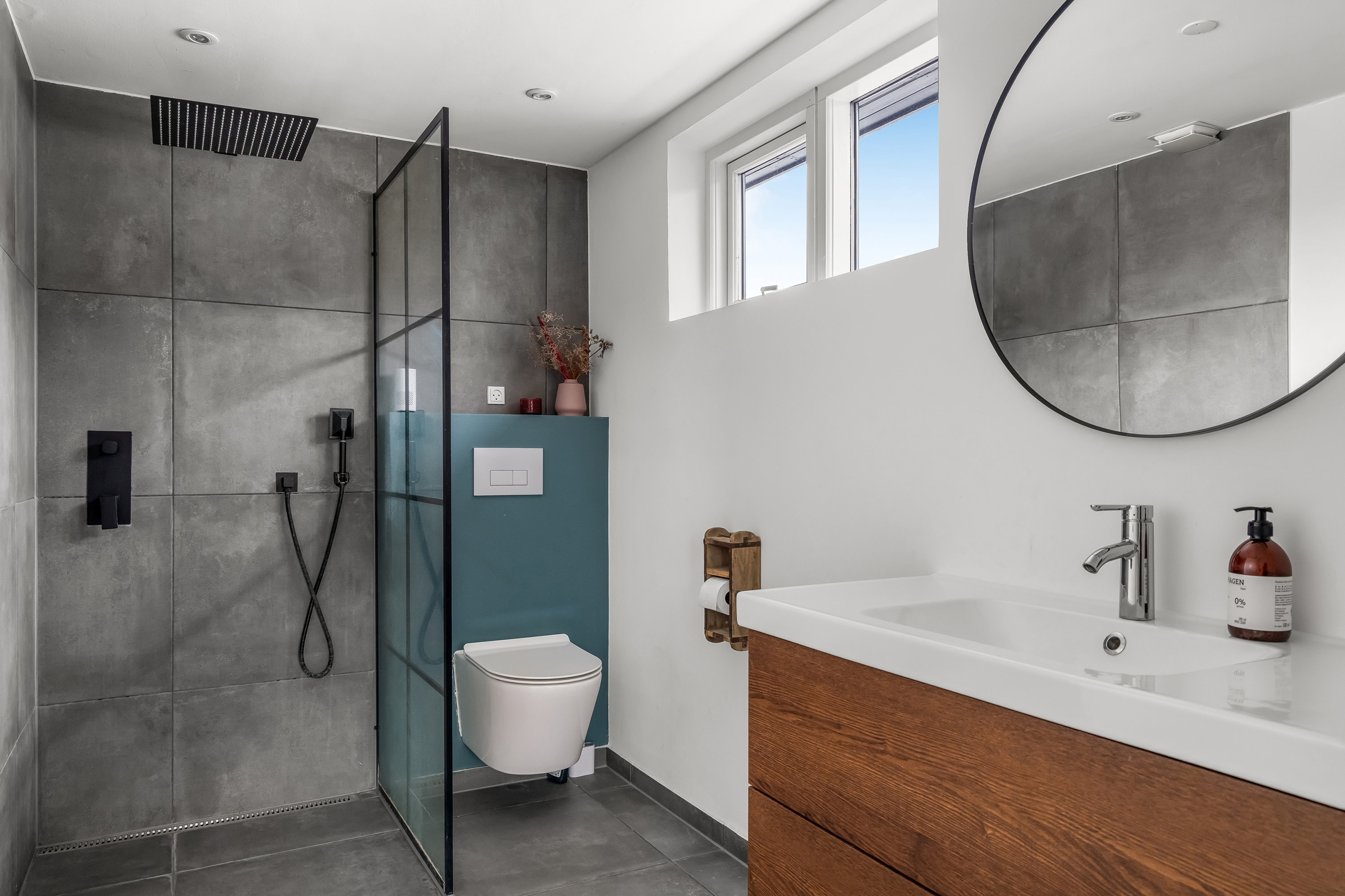 Fremhævet badeværelse billede i fuldskærmstilstand. Billede af Brillantvej 27, 4040 Jyllinge