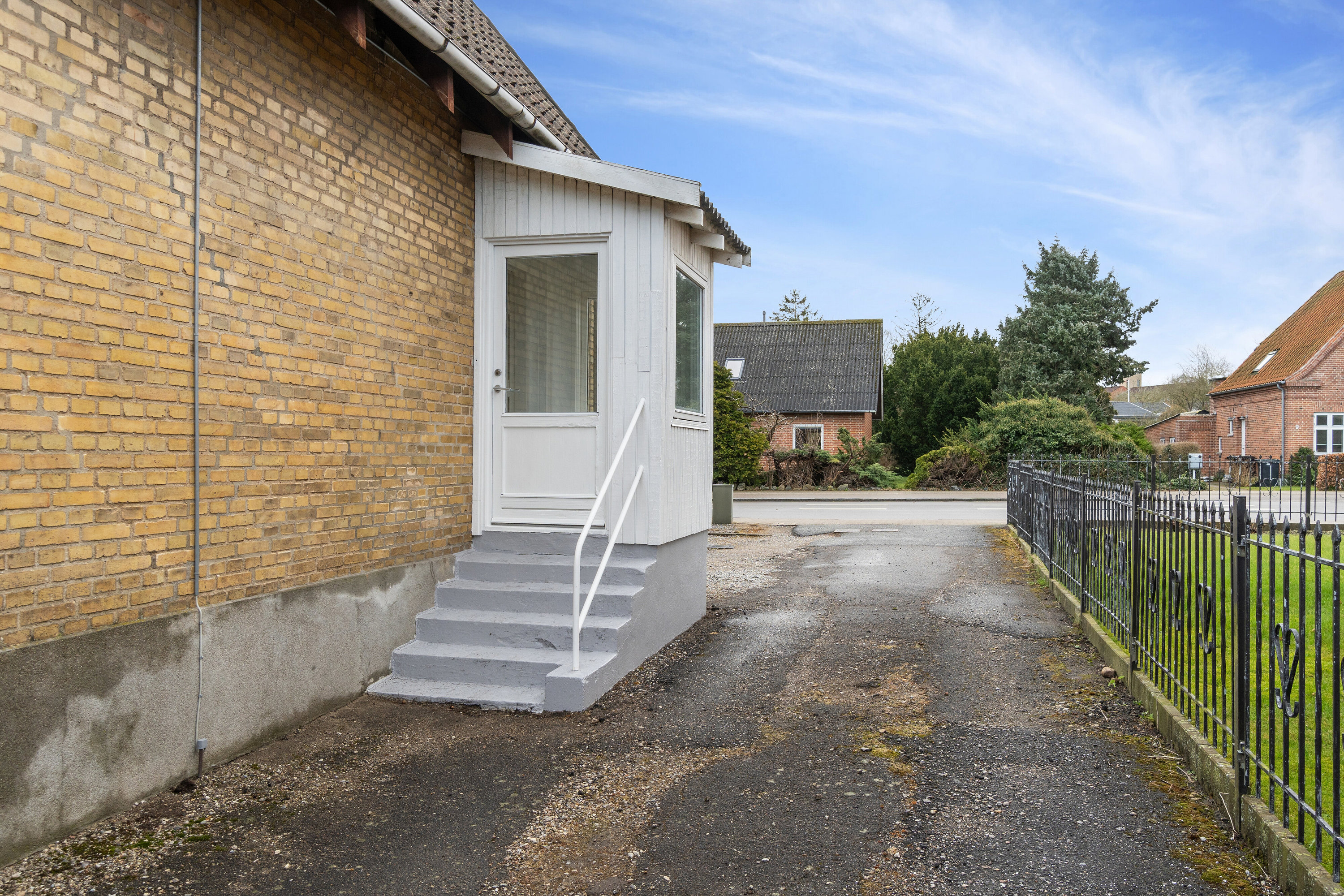 Fremhævet udendørs billede i fuldskærmstilstand. Billede af Skælskørvej 10, 4200 Slagelse