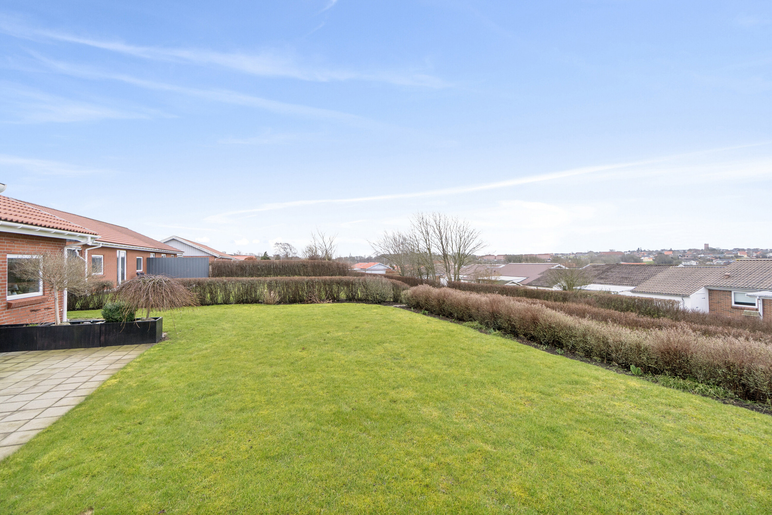 Fremhævet set fra haven billede i fuldskærmstilstand. Billede af Nørrevænge 45, 7700 Thisted