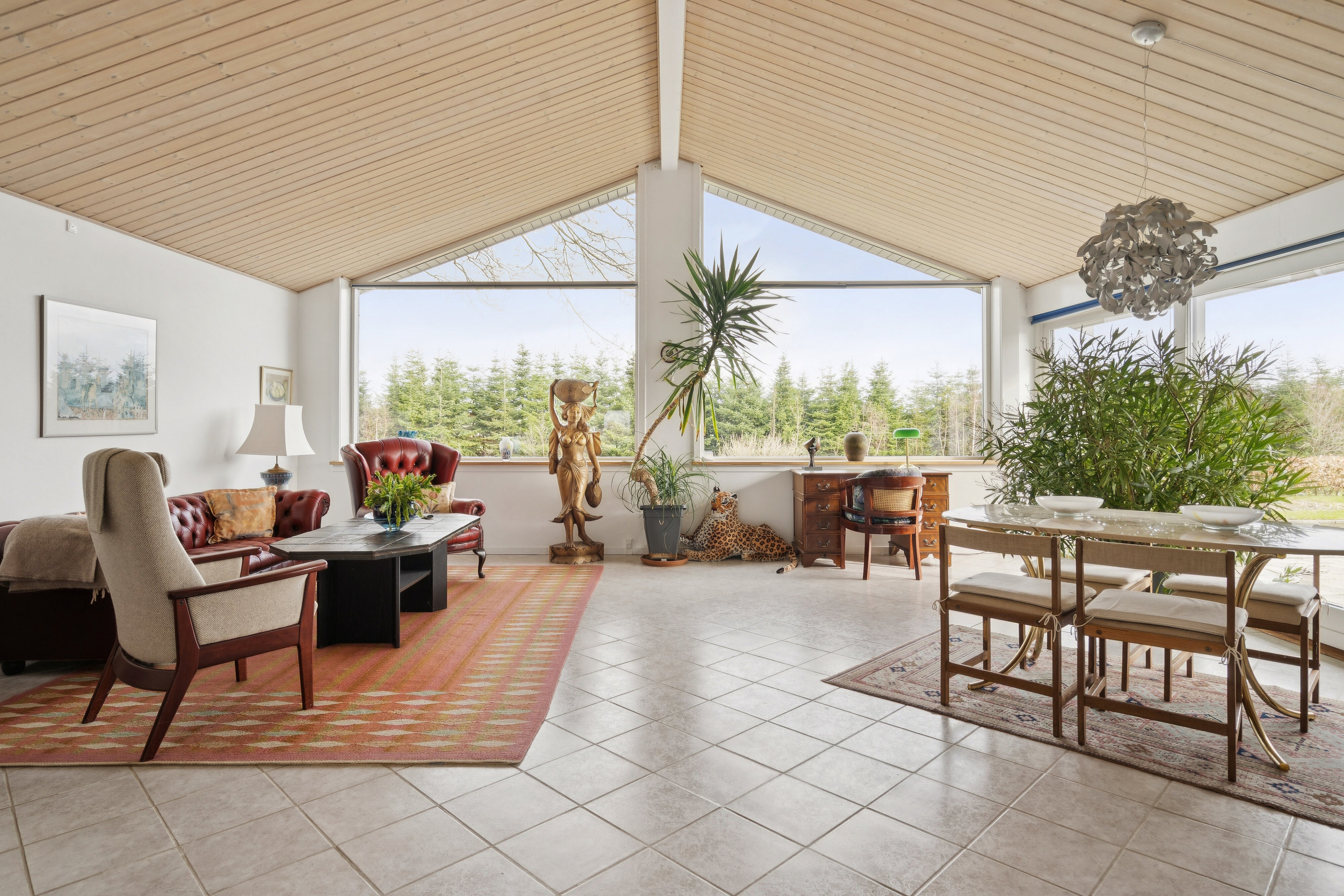 Fremhævet stue billede i fuldskærmstilstand. Billede af Fuglehavevej 7, Sæby, 4070 Kirke Hyllinge