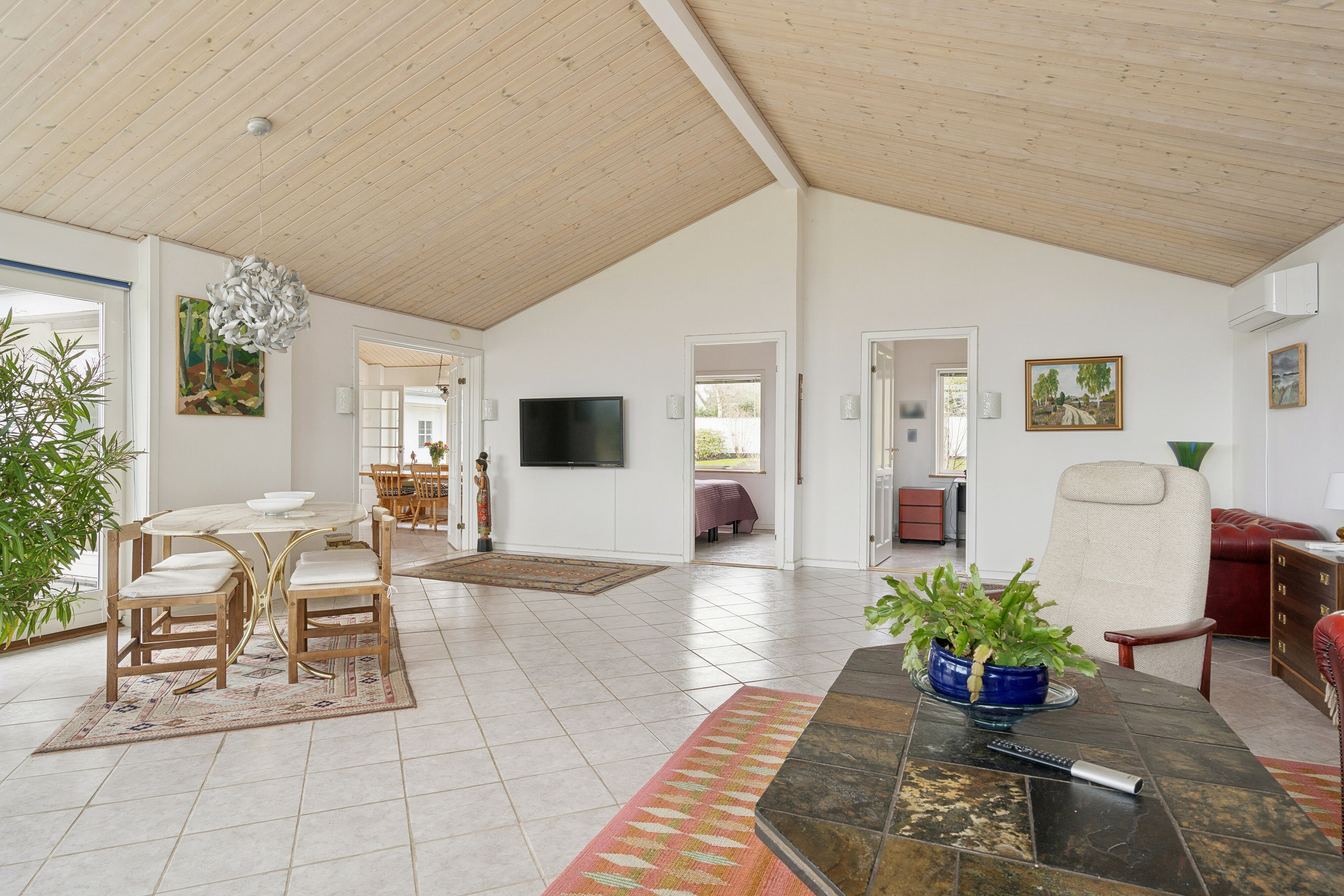 Fremhævet spisestue billede i fuldskærmstilstand. Billede af Fuglehavevej 7, Sæby, 4070 Kirke Hyllinge