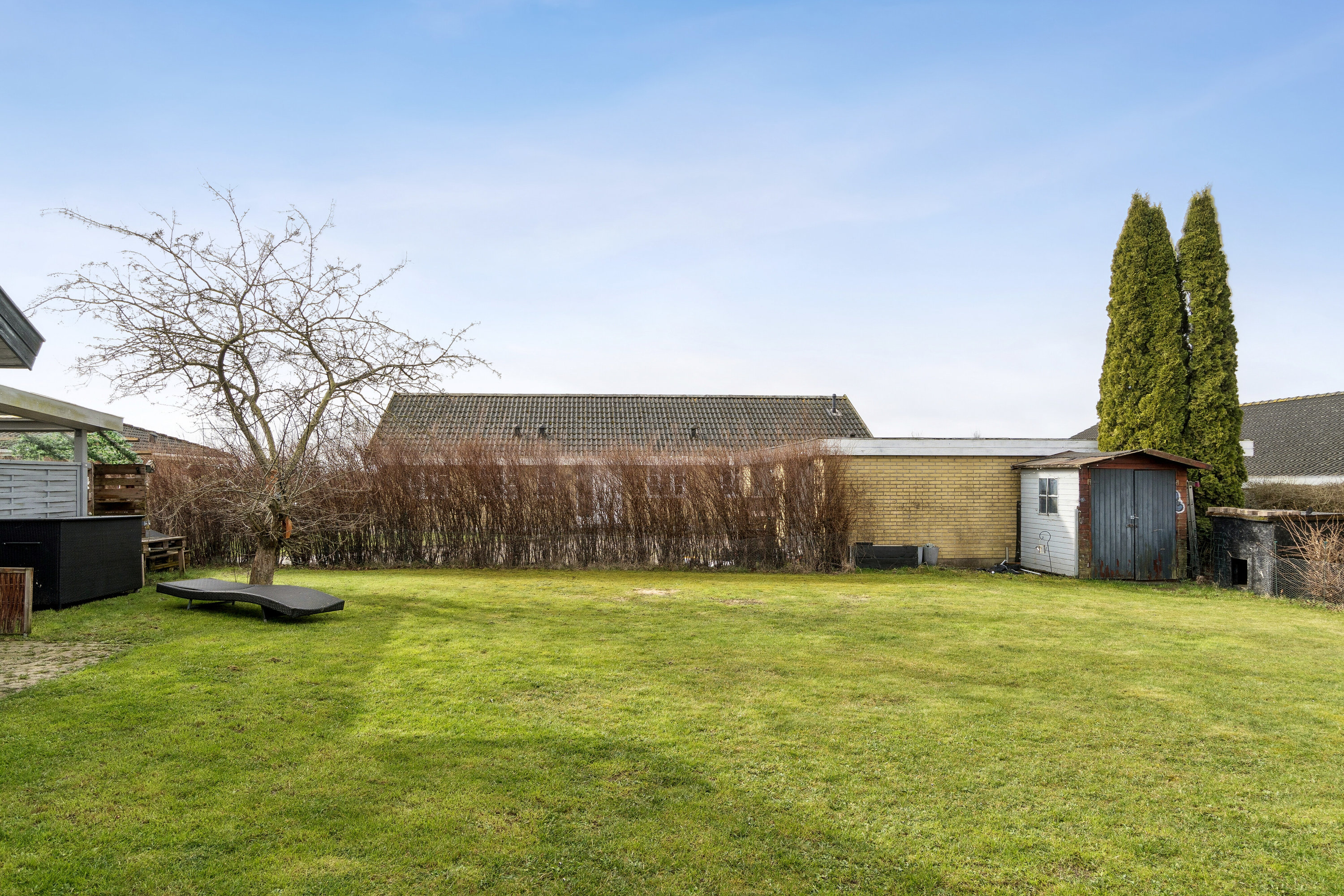 Fremhævet set fra haven billede i fuldskærmstilstand. Billede af Sydskrænten 12, 4690 Haslev