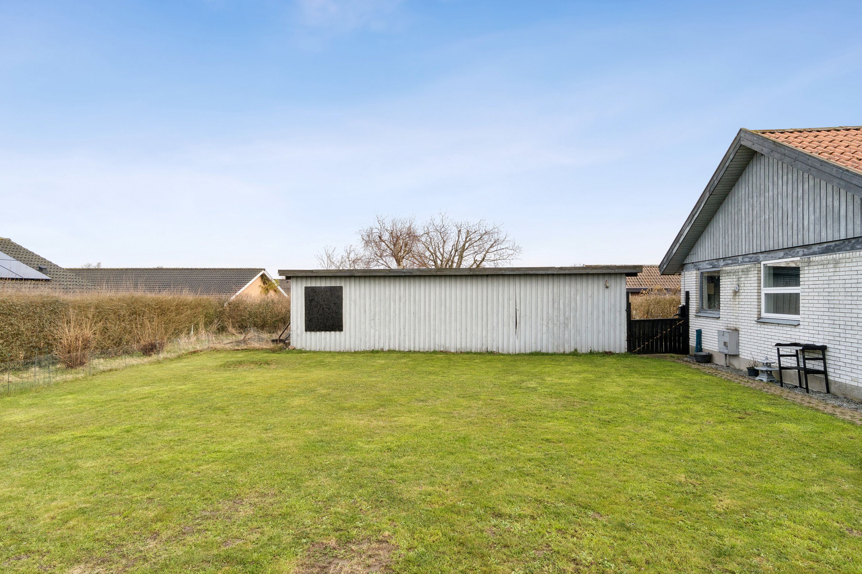 Fremhævet set fra haven billede i fuldskærmstilstand. Billede af Sydskrænten 12, 4690 Haslev