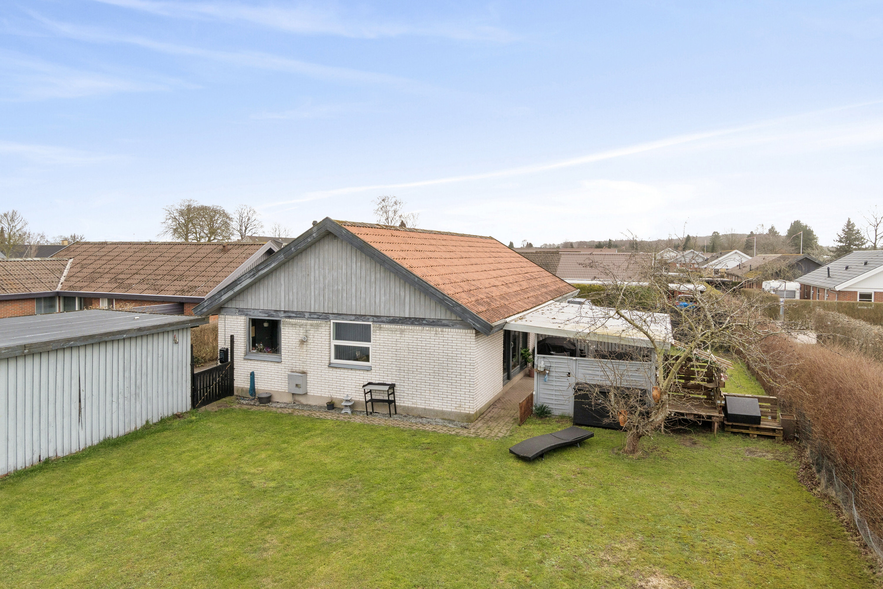 Fremhævet set fra haven billede i fuldskærmstilstand. Billede af Sydskrænten 12, 4690 Haslev