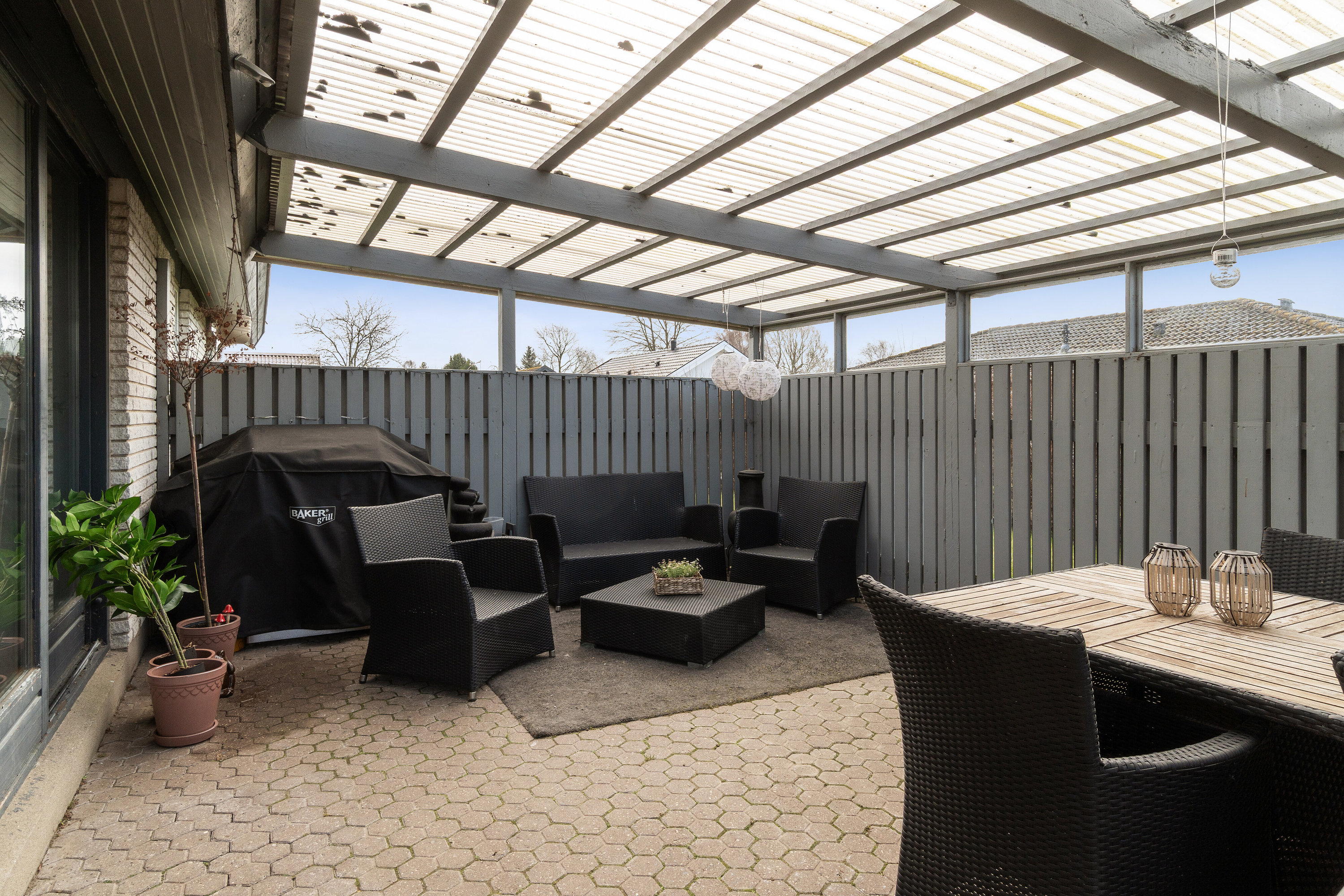 Fremhævet overdækket terrasse billede i fuldskærmstilstand. Billede af Sydskrænten 12, 4690 Haslev