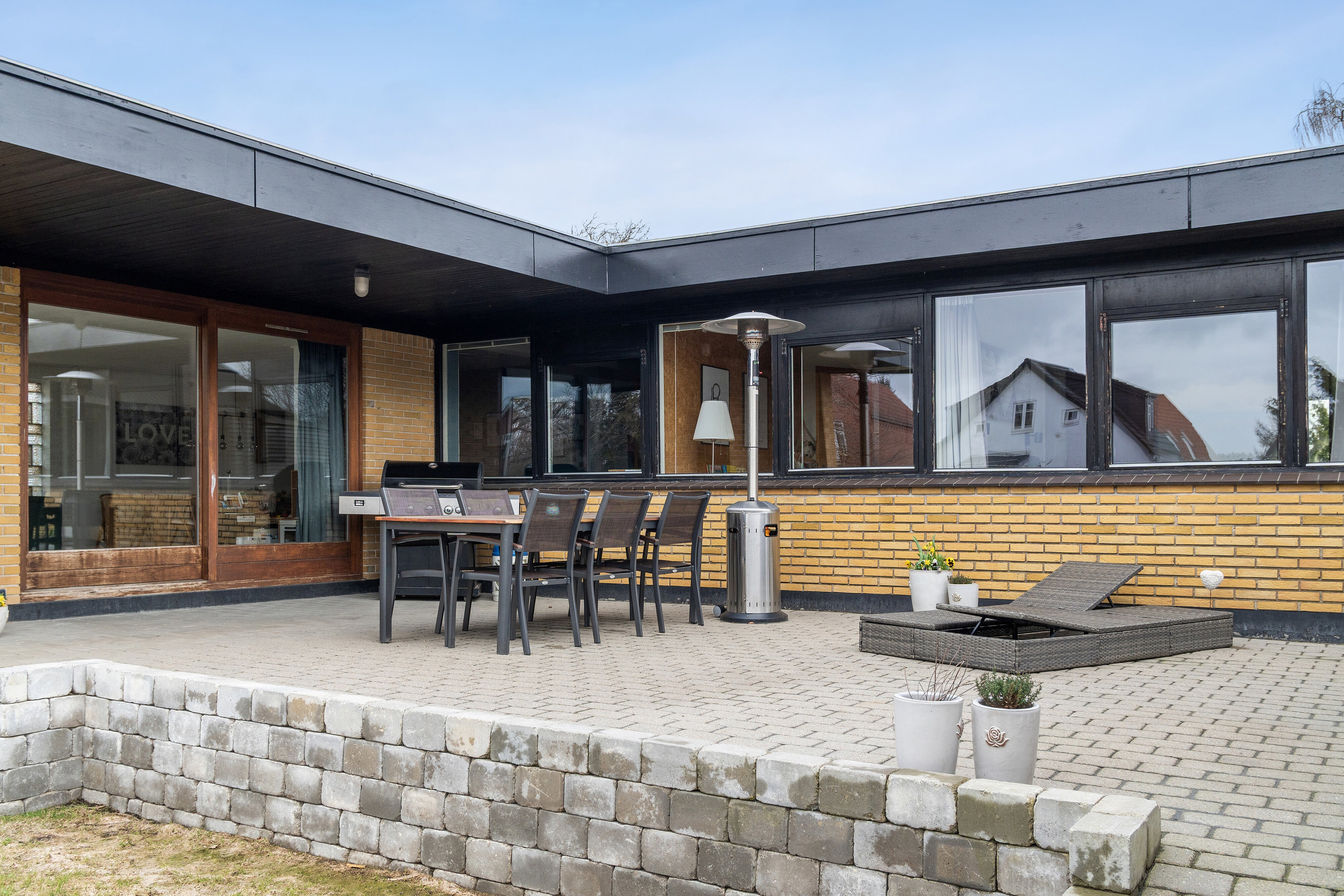 Fremhævet terrasse billede i fuldskærmstilstand. Billede af Hesselbjerg 6, 5700 Svendborg