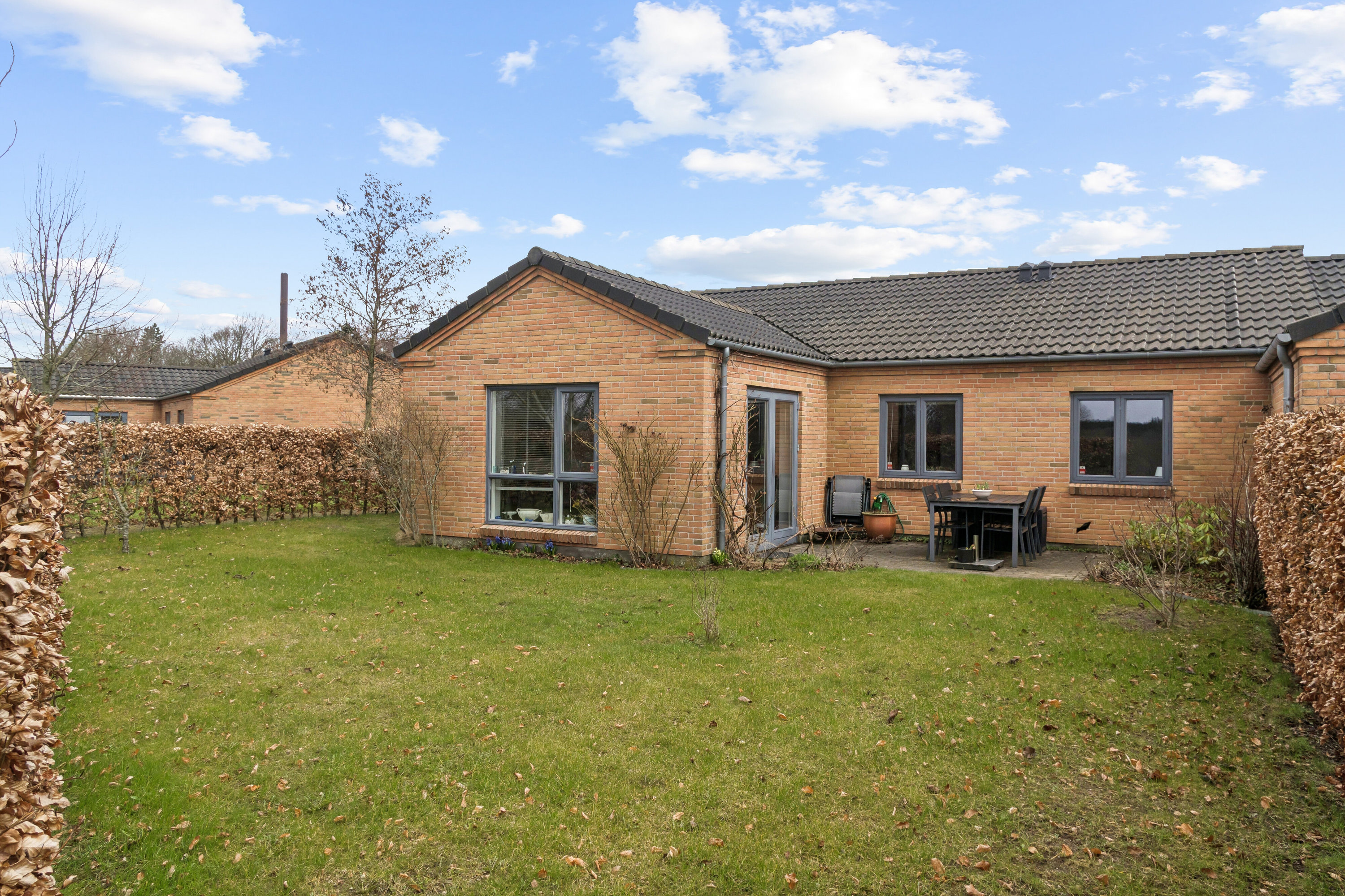 Fremhævet ejendommen billede i fuldskærmstilstand. Billede af Ellemosevænget 28, 8310 Tranbjerg J