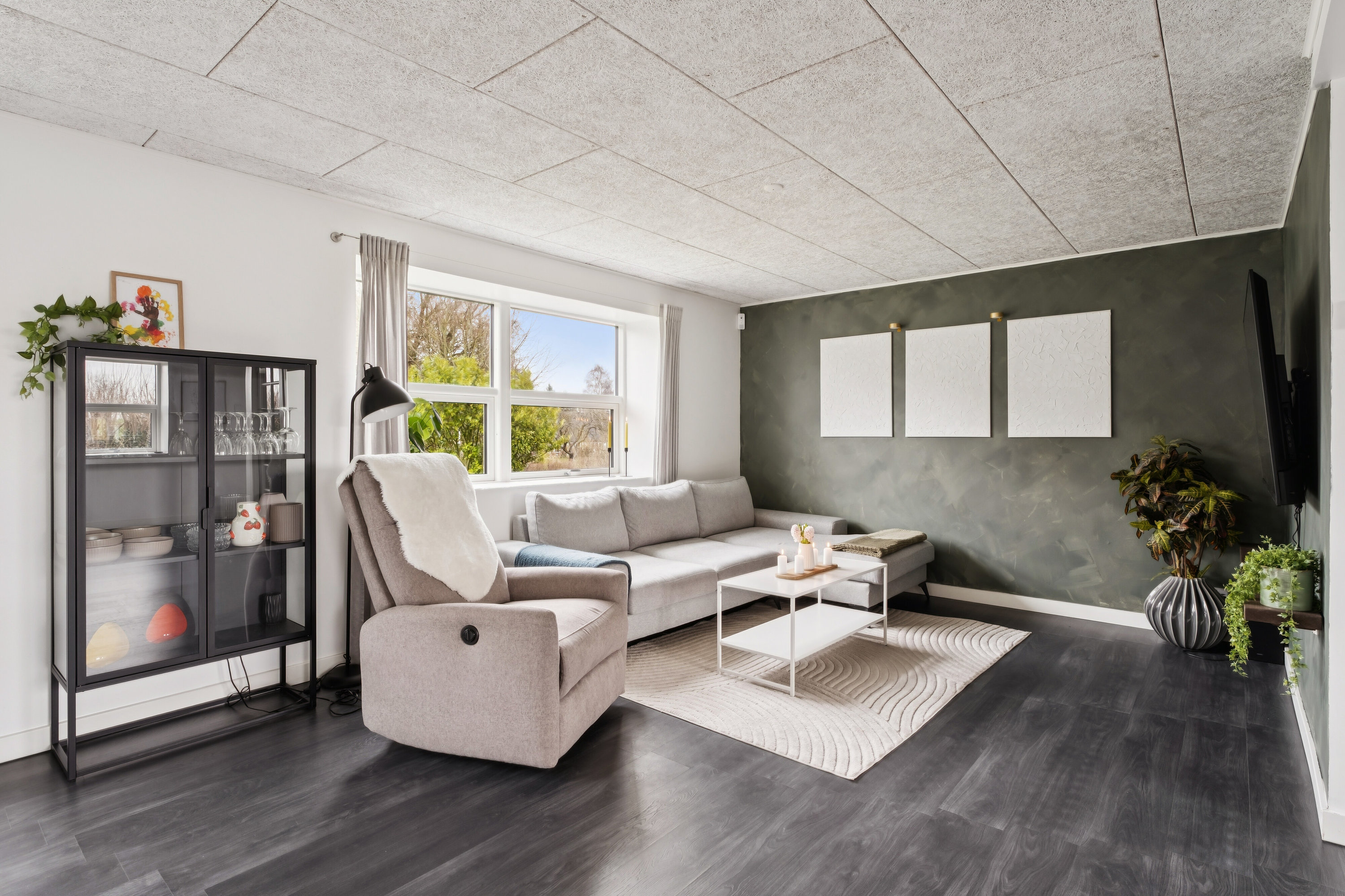 Fremhævet stue billede i fuldskærmstilstand. Billede af Spangsvej 160, Udby, 4750 Lundby