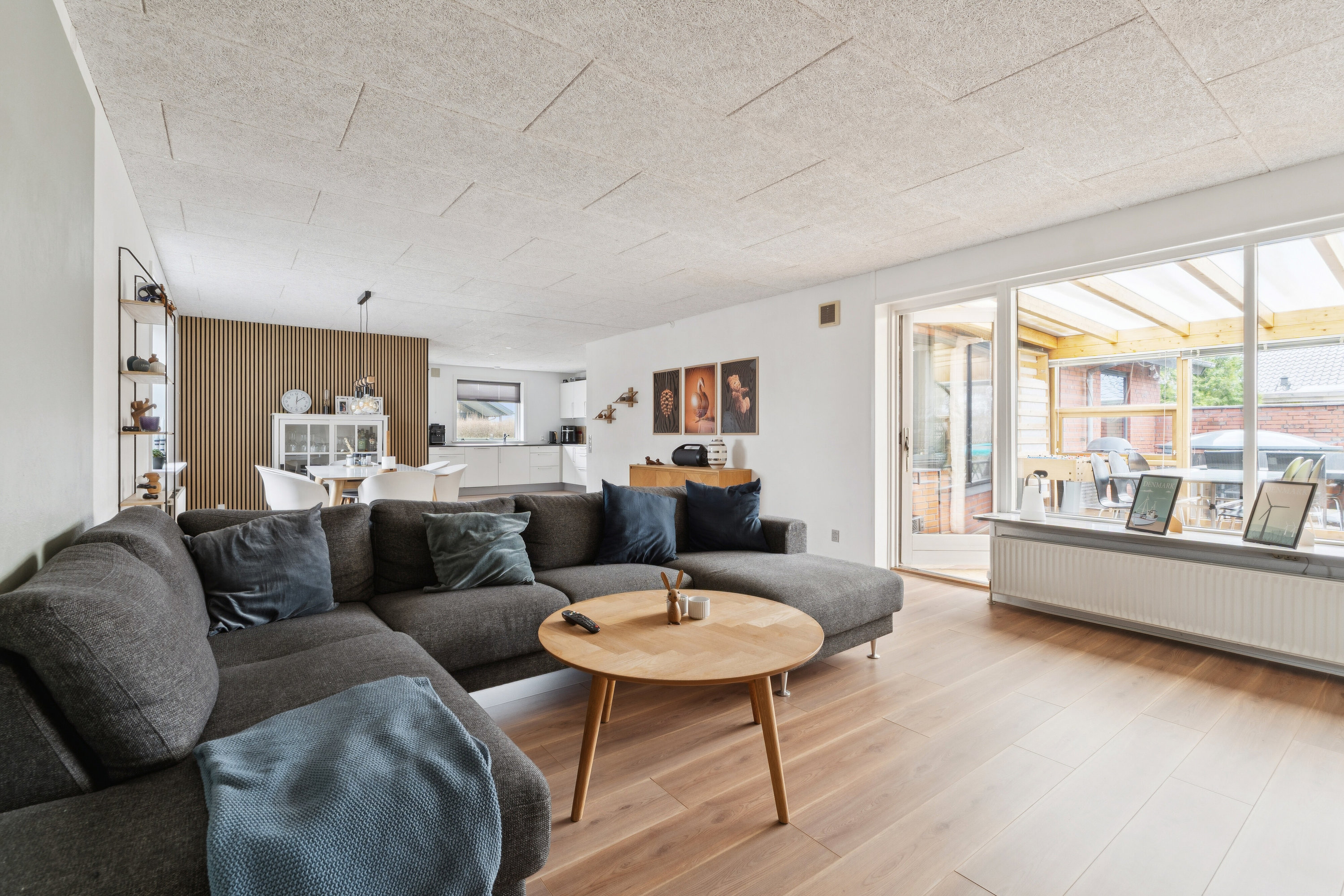 Fremhævet stue billede i fuldskærmstilstand. Billede af Mossøvej 5, 7200 Grindsted