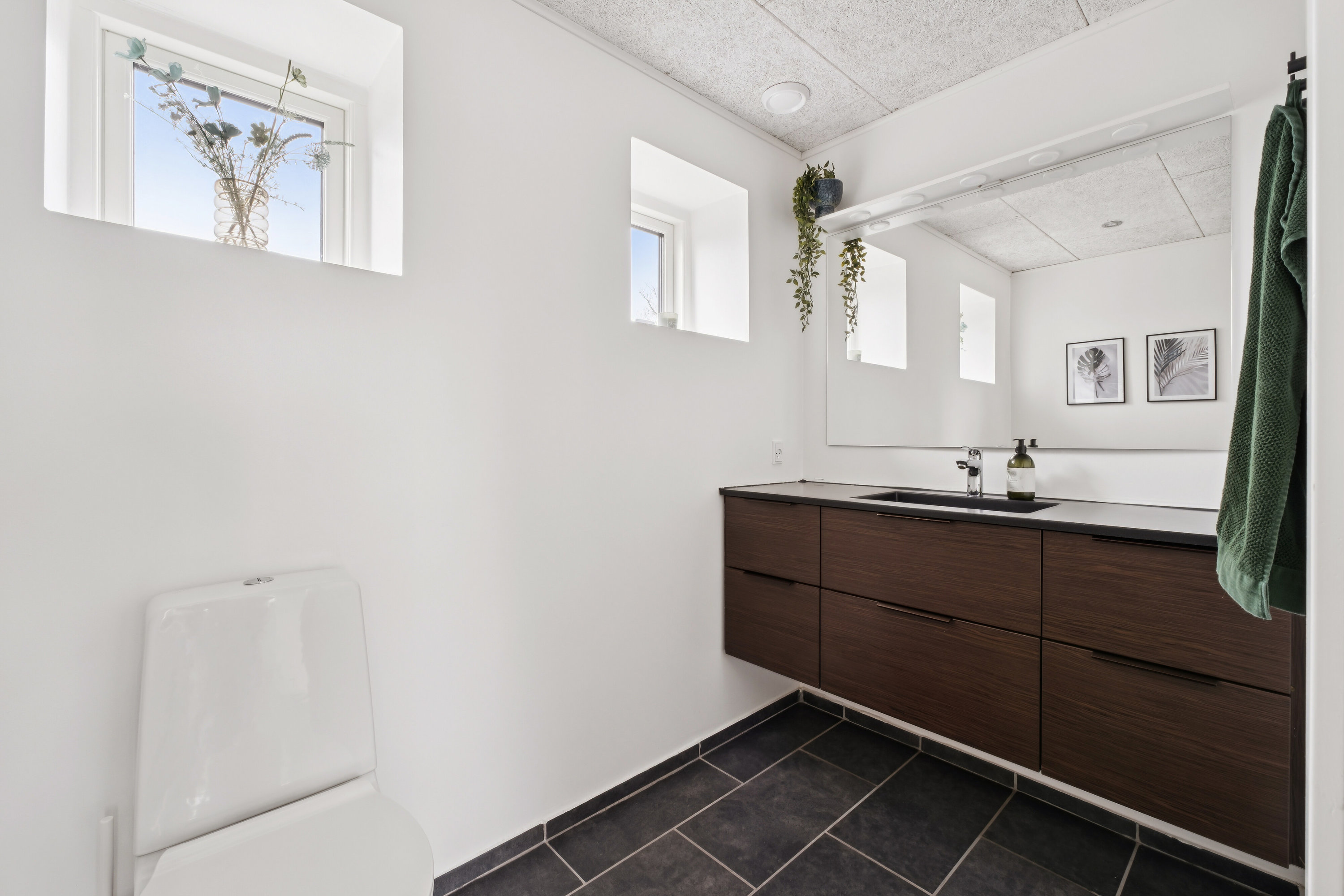 Fremhævet badeværelse billede i fuldskærmstilstand. Billede af Spangsvej 160, Udby, 4750 Lundby