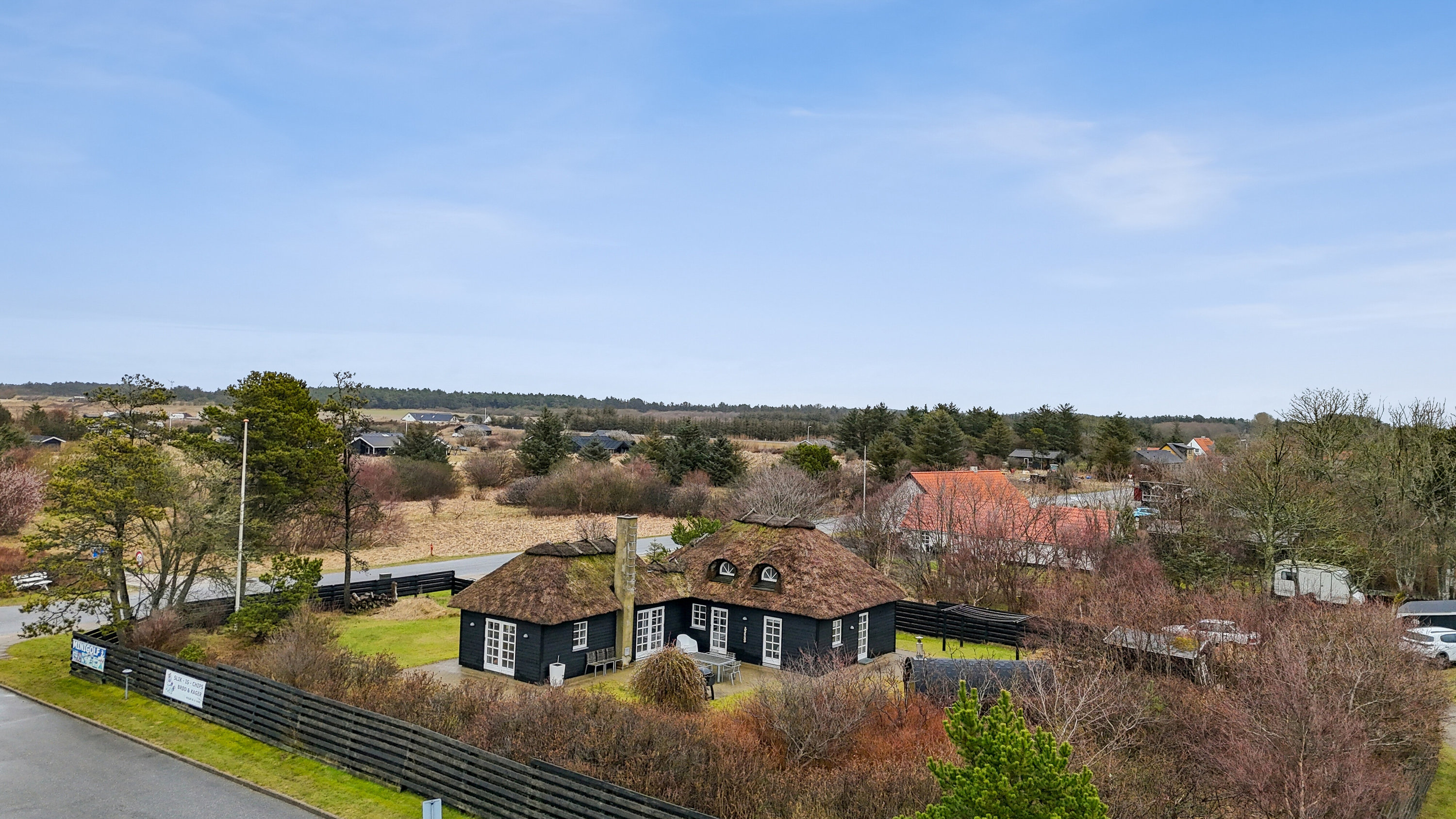 Fremhævet luftfoto billede i fuldskærmstilstand. Billede af Strandvejen 11, Tornby, 9850 Hirtshals