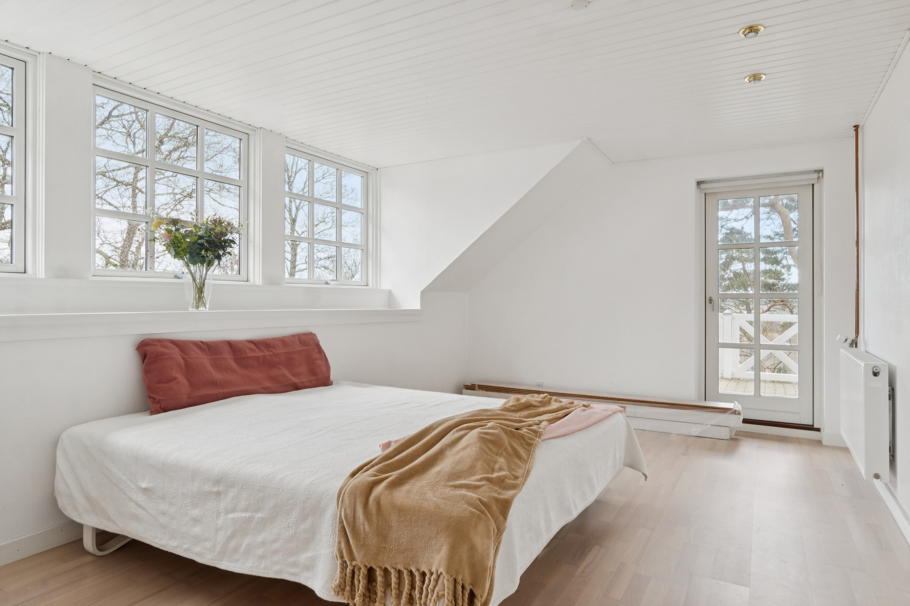 Fremhævet værelse billede i fuldskærmstilstand. Billede af Elmevej 7C, Skovbakken, 3300 Frederiksværk