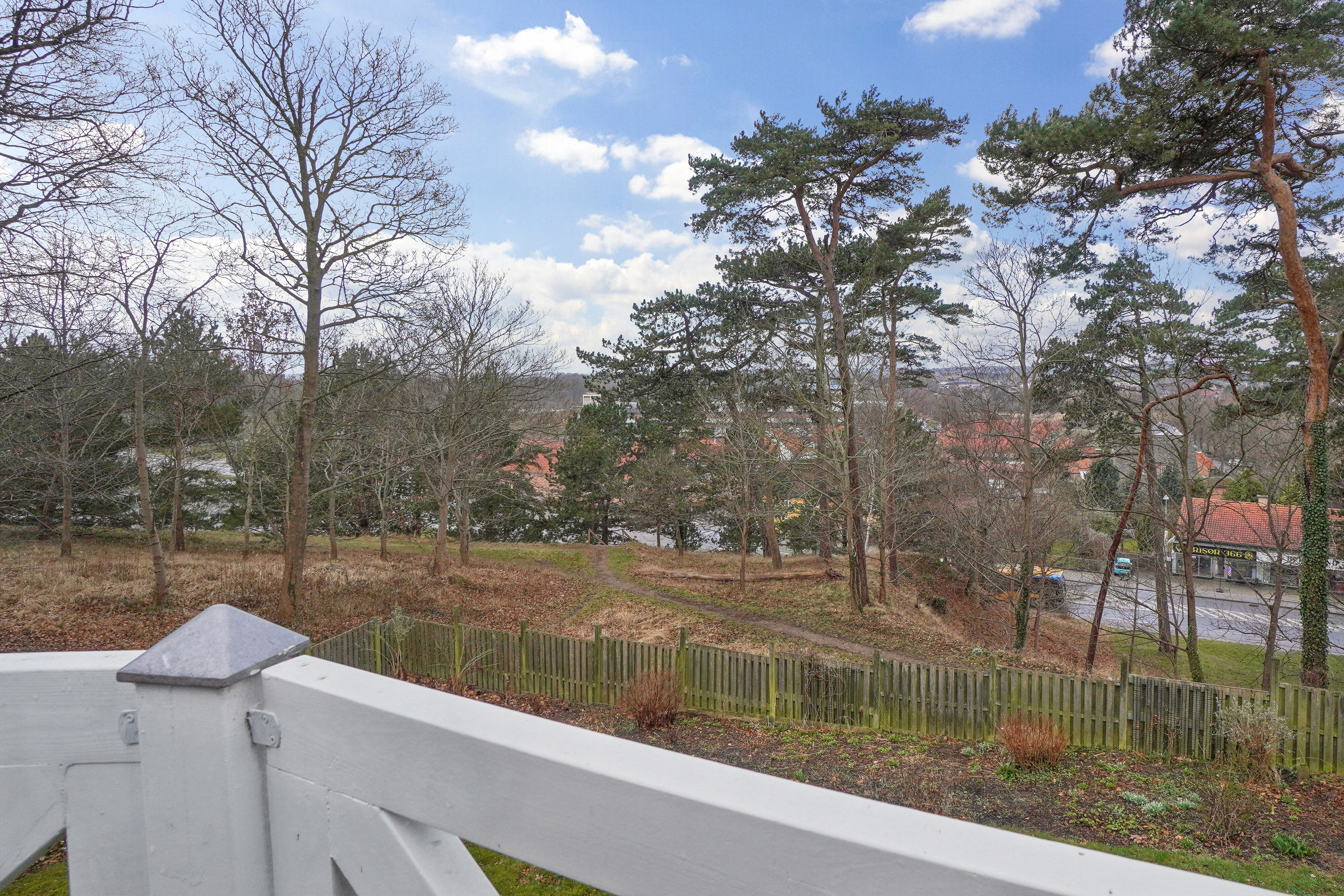 Fremhævet udsigt billede i fuldskærmstilstand. Billede af Elmevej 7C, Skovbakken, 3300 Frederiksværk