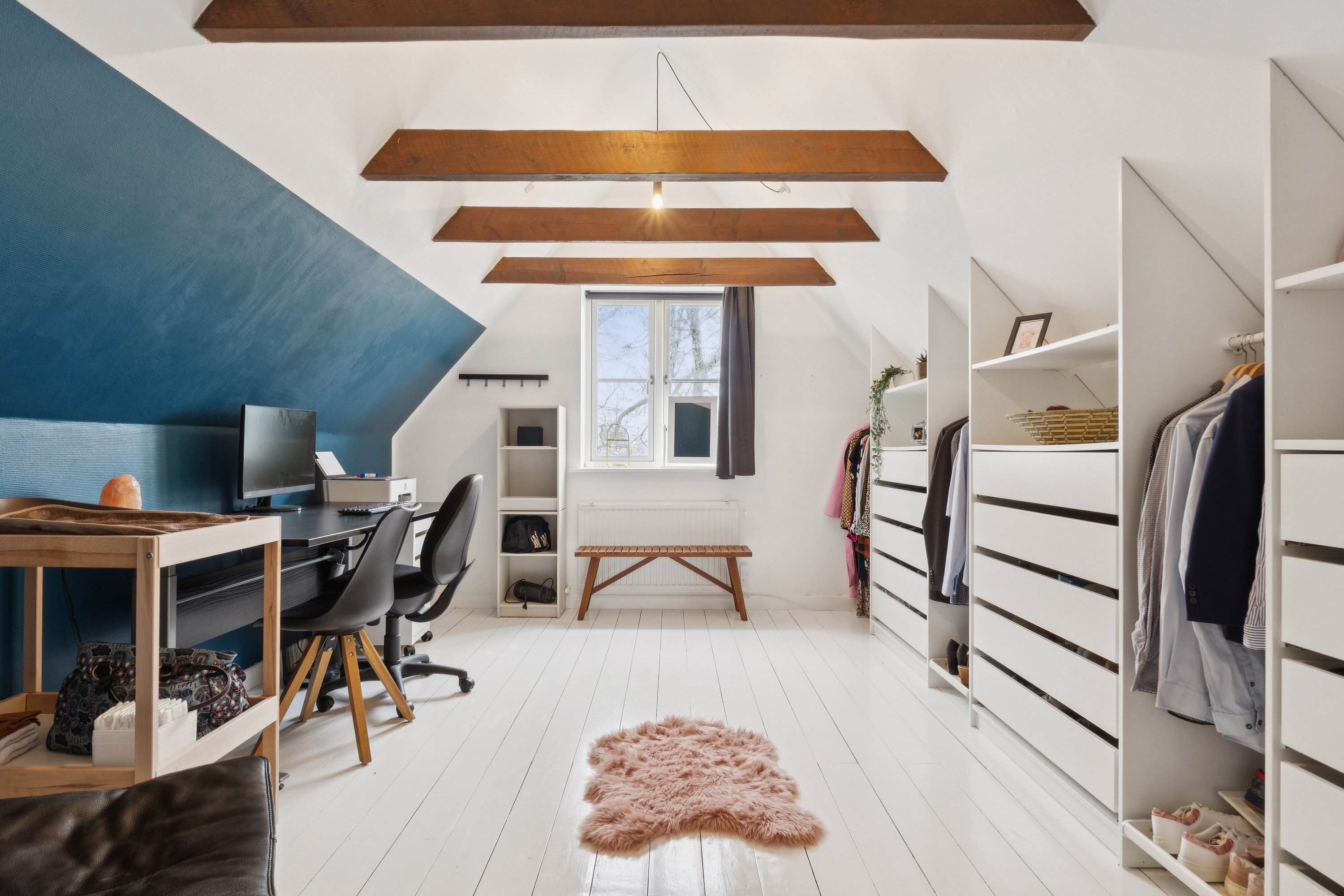 Fremhævet arbejdsværelse billede i fuldskærmstilstand. Billede af Vesterskovvej 1, Årslev Mark, 5792 Årslev