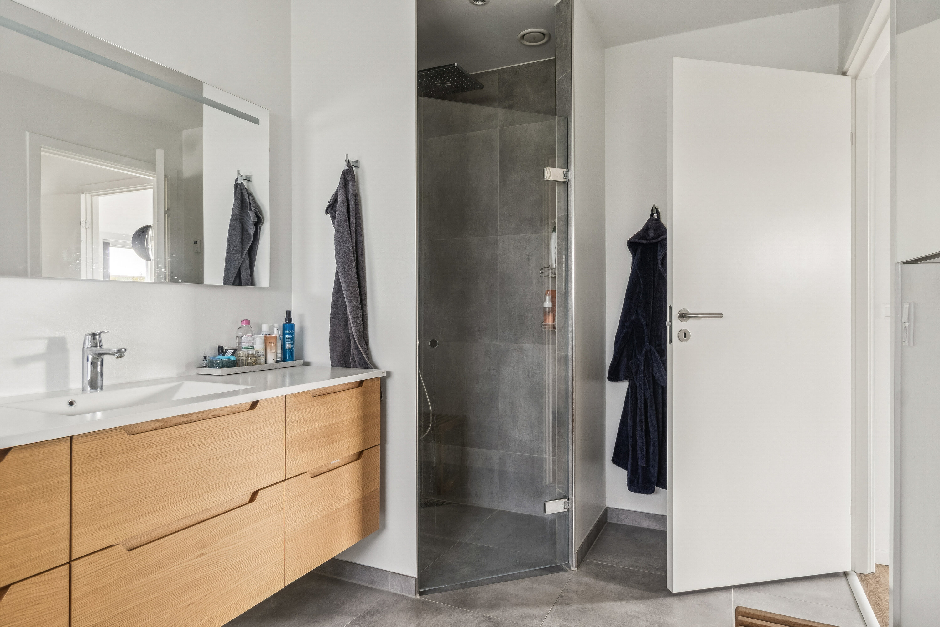 Fremhævet badeværelse billede i fuldskærmstilstand. Billede af Poppelvænget 5, Skovsø, 4200 Slagelse