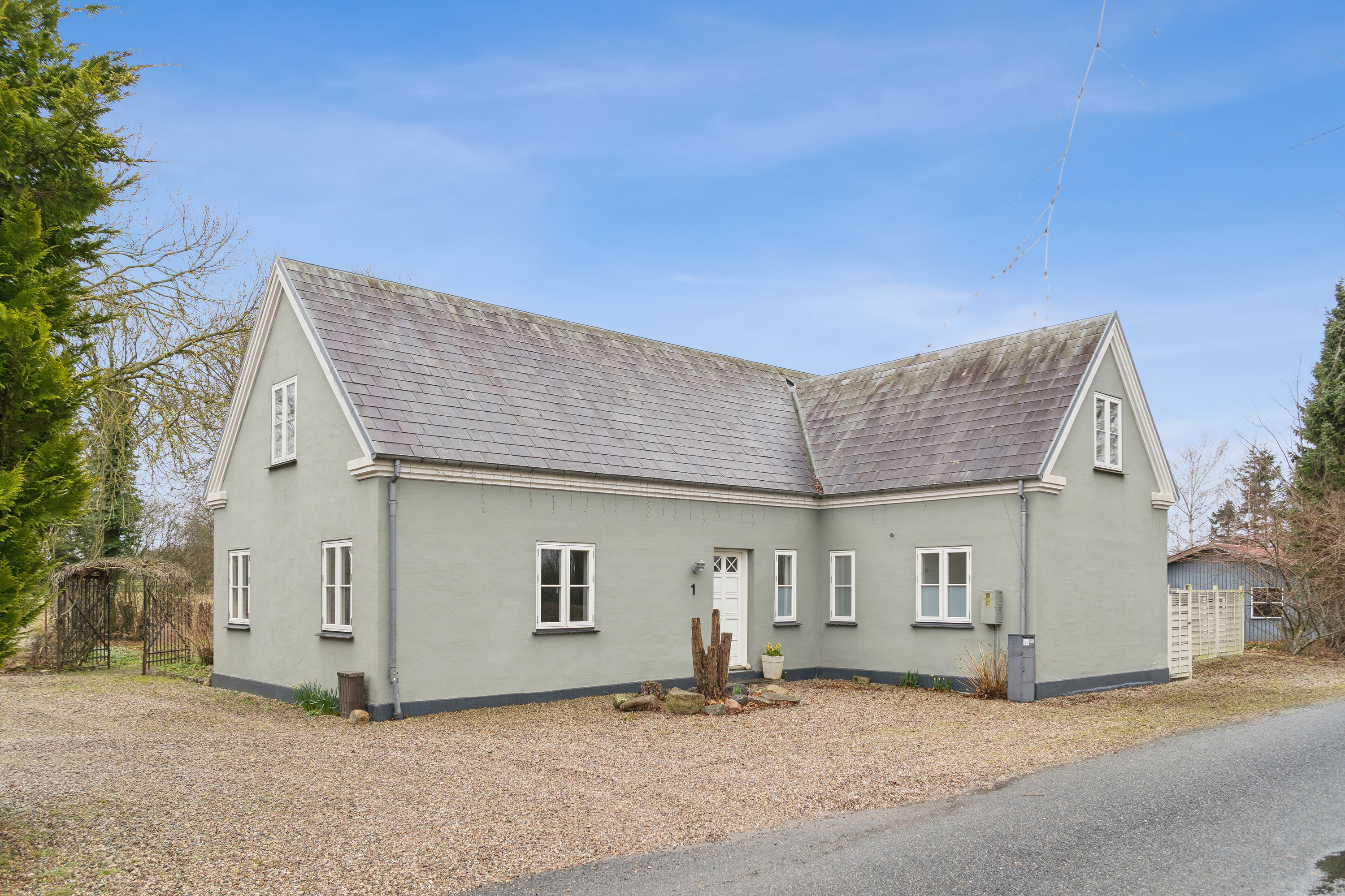 Fremhævet udendørs billede i fuldskærmstilstand. Billede af Vesterskovvej 1, Årslev Mark, 5792 Årslev