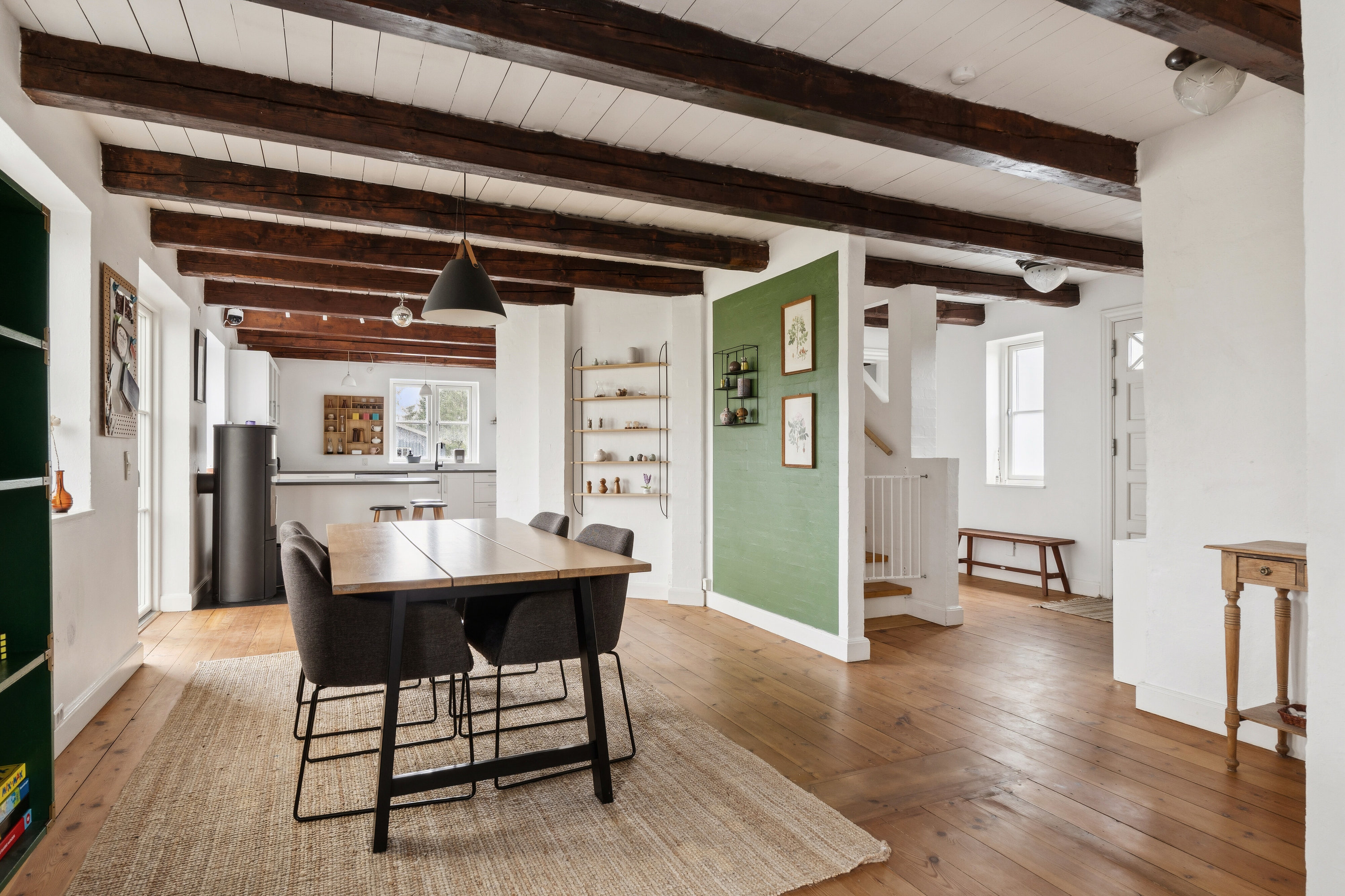 Fremhævet indendørs billede i fuldskærmstilstand. Billede af Vesterskovvej 1, Årslev Mark, 5792 Årslev