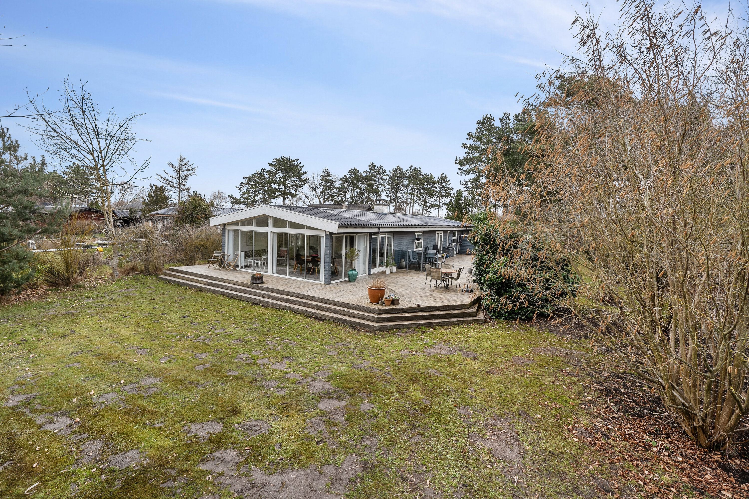 Fremhævet set fra haven billede i fuldskærmstilstand. Billede af Hejrevej 24, 4760 Vordingborg