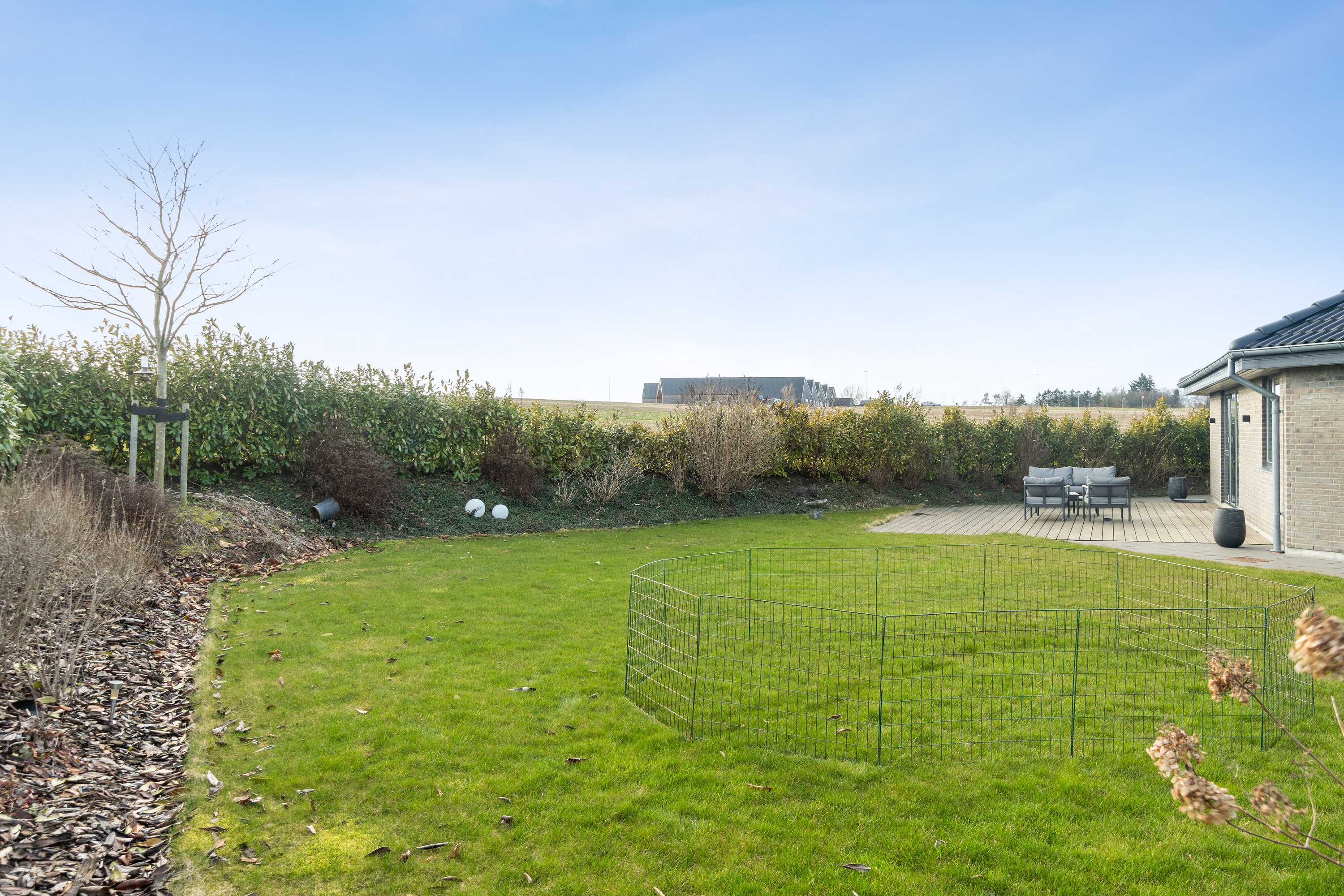 Fremhævet udendørs billede i fuldskærmstilstand. Billede af Poppelvænget 5, Skovsø, 4200 Slagelse