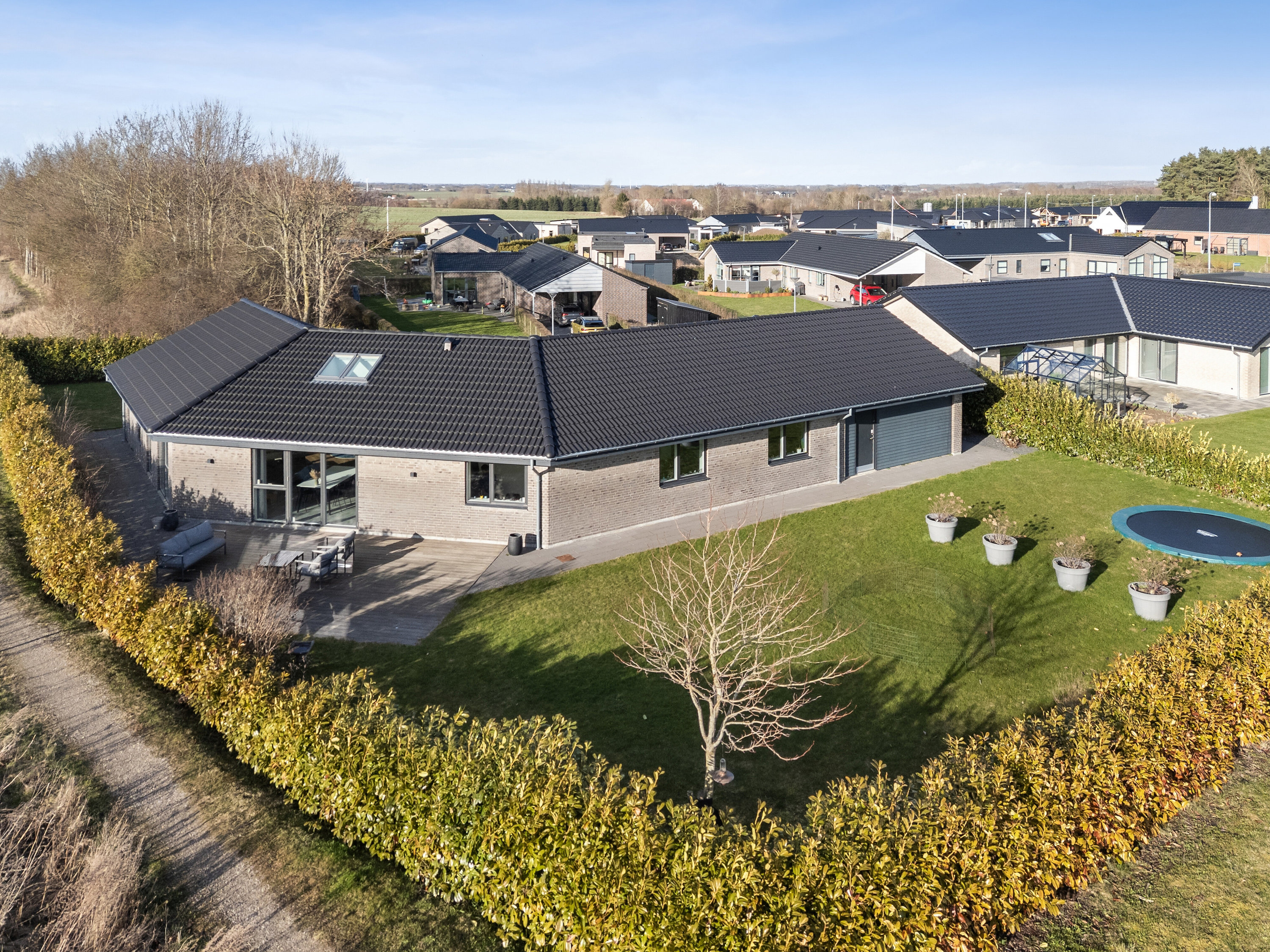 Fremhævet luftfoto billede i fuldskærmstilstand. Billede af Poppelvænget 5, Skovsø, 4200 Slagelse