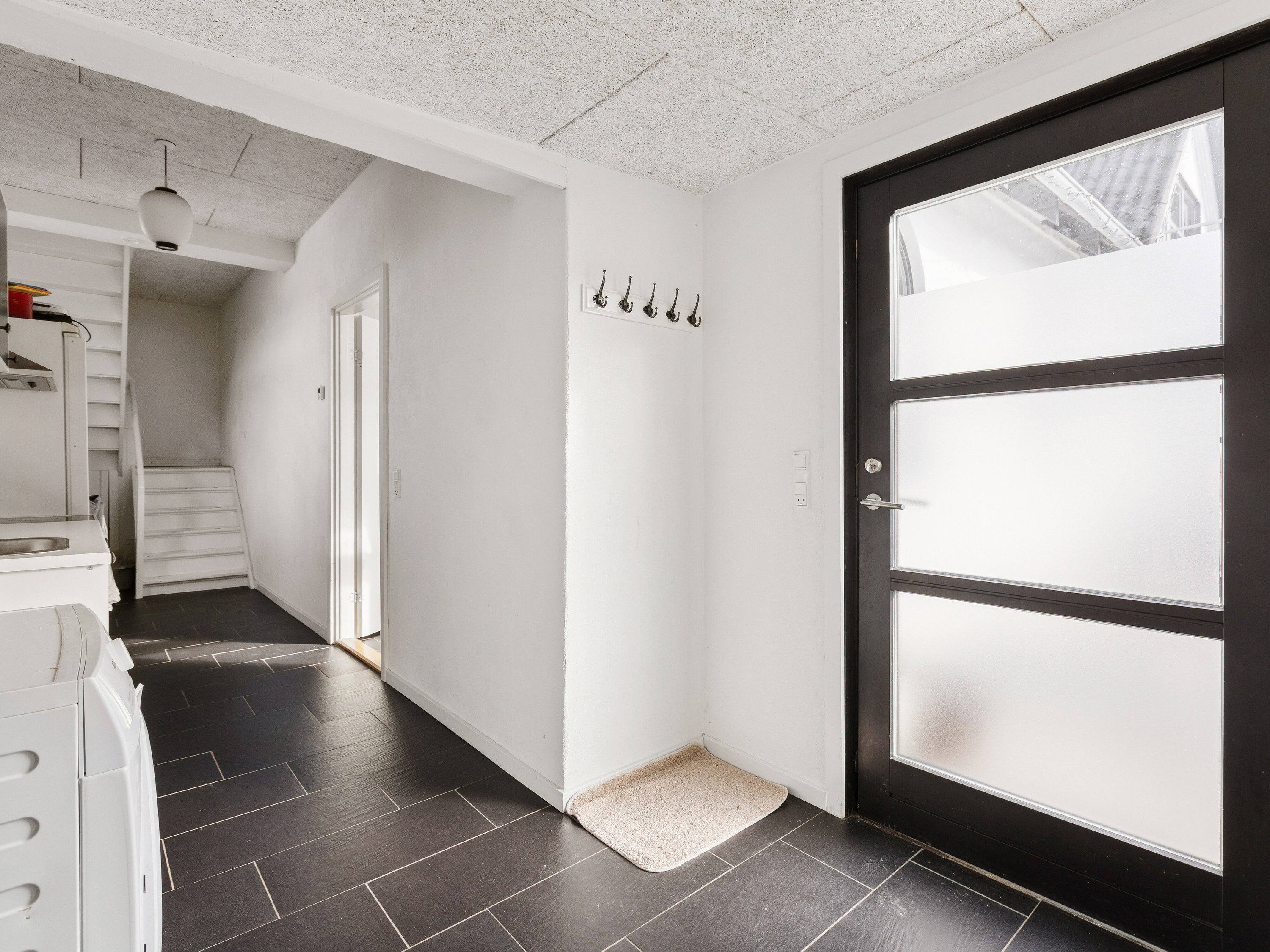 Fremhævet indendørs billede i fuldskærmstilstand. Billede af Baggesvognsvej 2, 9870 Sindal