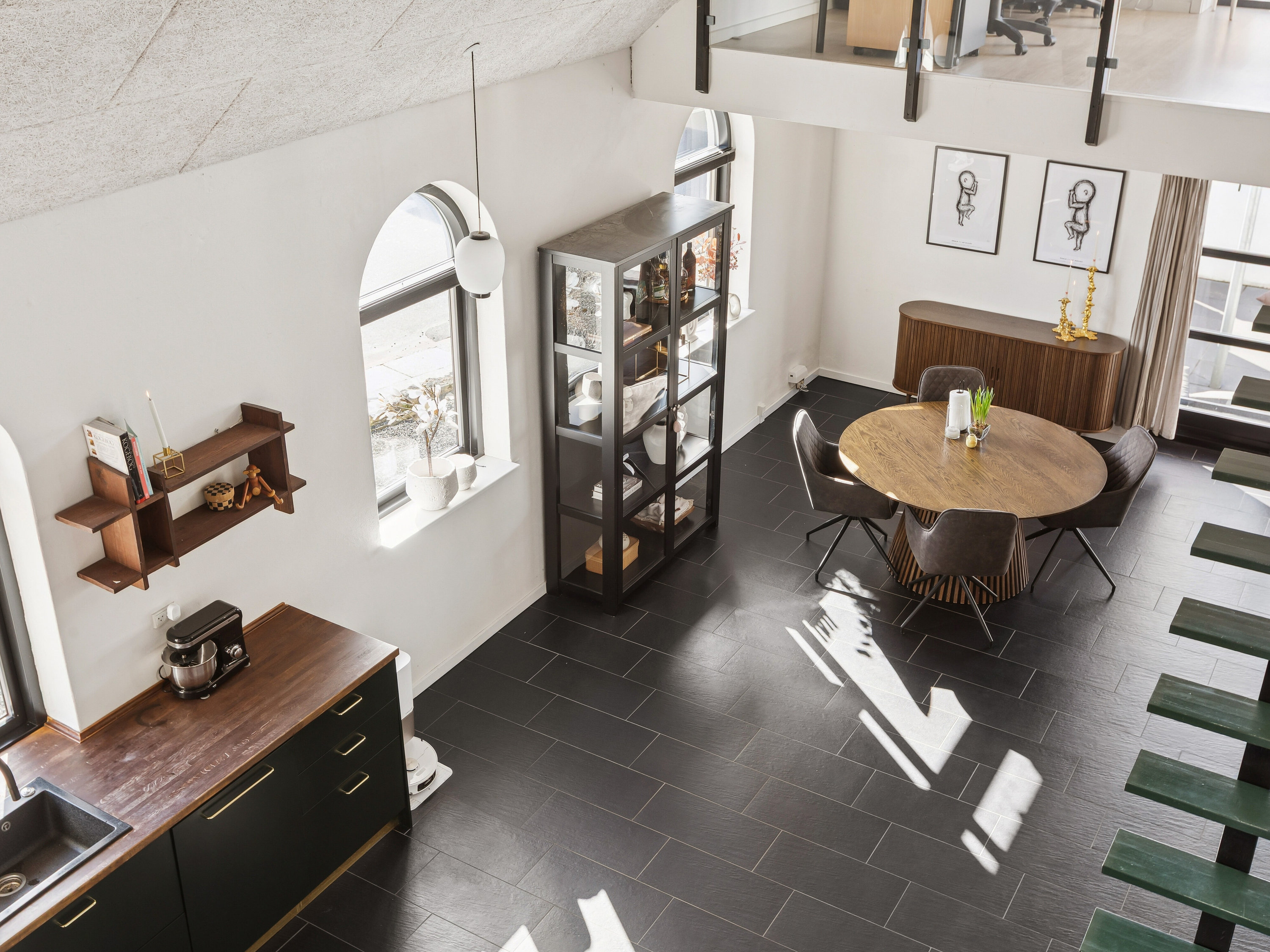 Fremhævet køkken billede i fuldskærmstilstand. Billede af Baggesvognsvej 2, 9870 Sindal