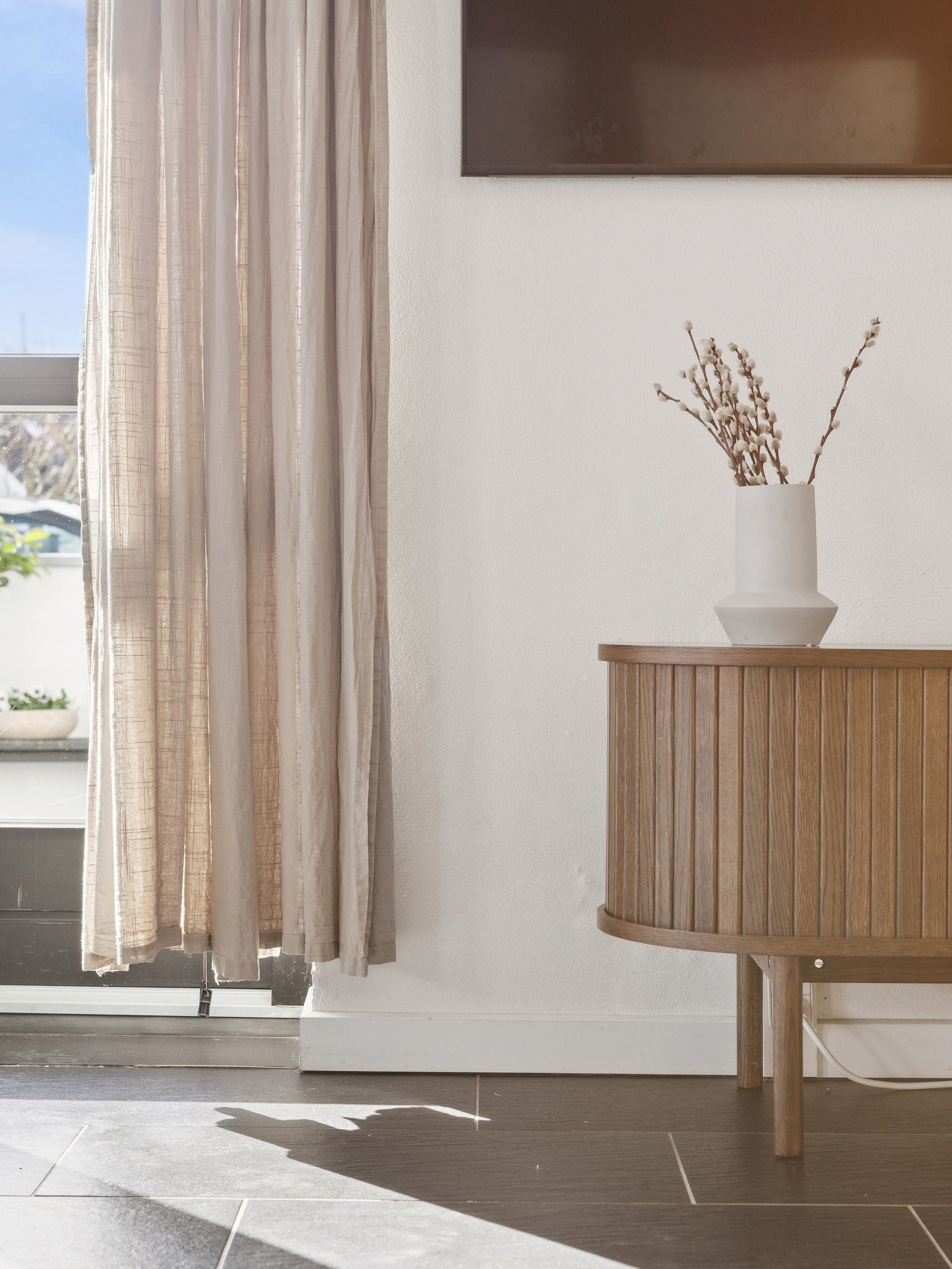 Fremhævet indendørs billede i fuldskærmstilstand. Billede af Baggesvognsvej 2, 9870 Sindal