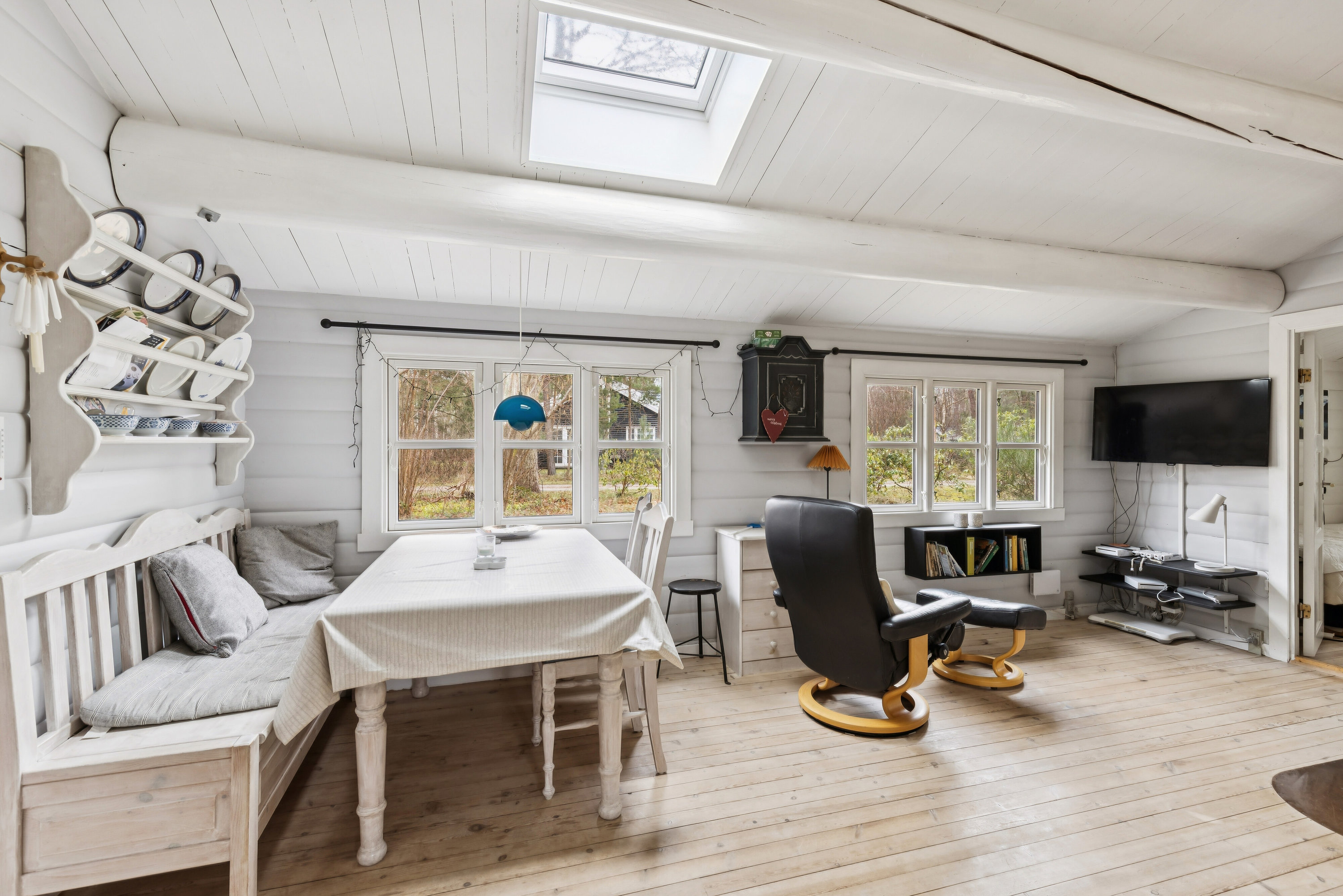 Fremhævet stue billede i fuldskærmstilstand. Billede af Kanalvej 3, Bjerge Sydstrand, 4480 Store Fuglede