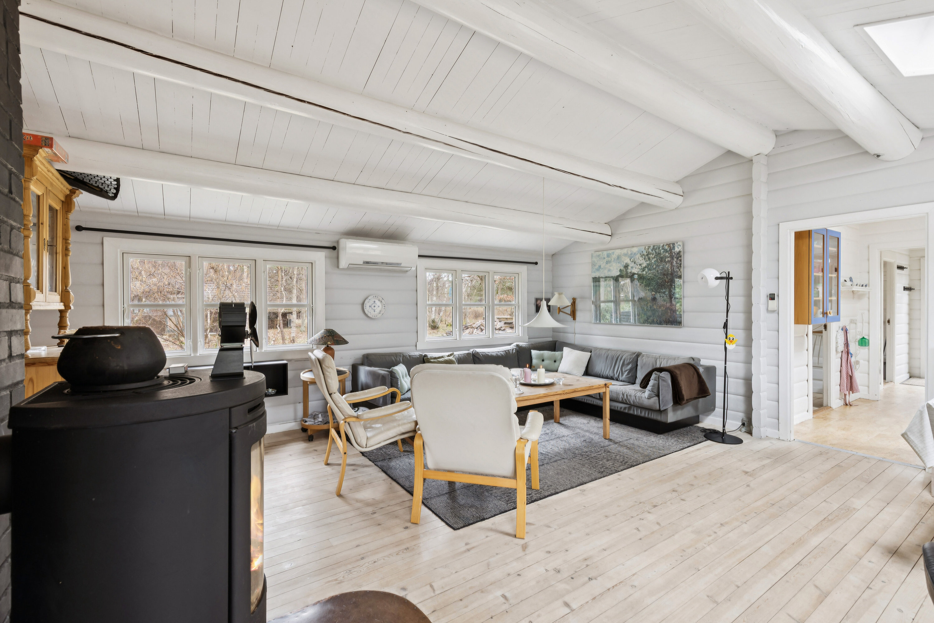 Fremhævet stue billede i fuldskærmstilstand. Billede af Kanalvej 3, Bjerge Sydstrand, 4480 Store Fuglede