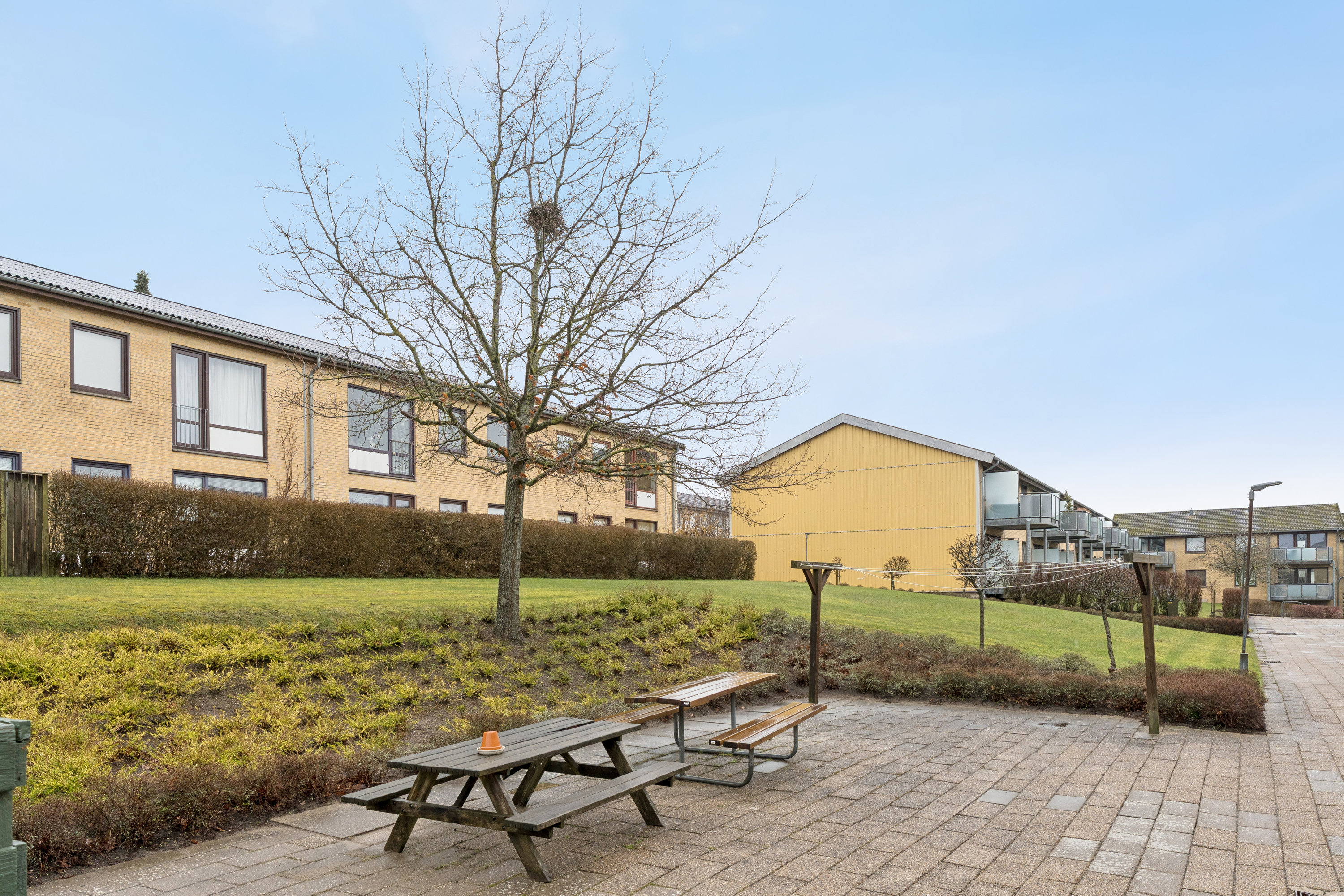 Fremhævet andet billede i fuldskærmstilstand. Billede af Blomstermarken 109, 1. tv., 9000 Aalborg