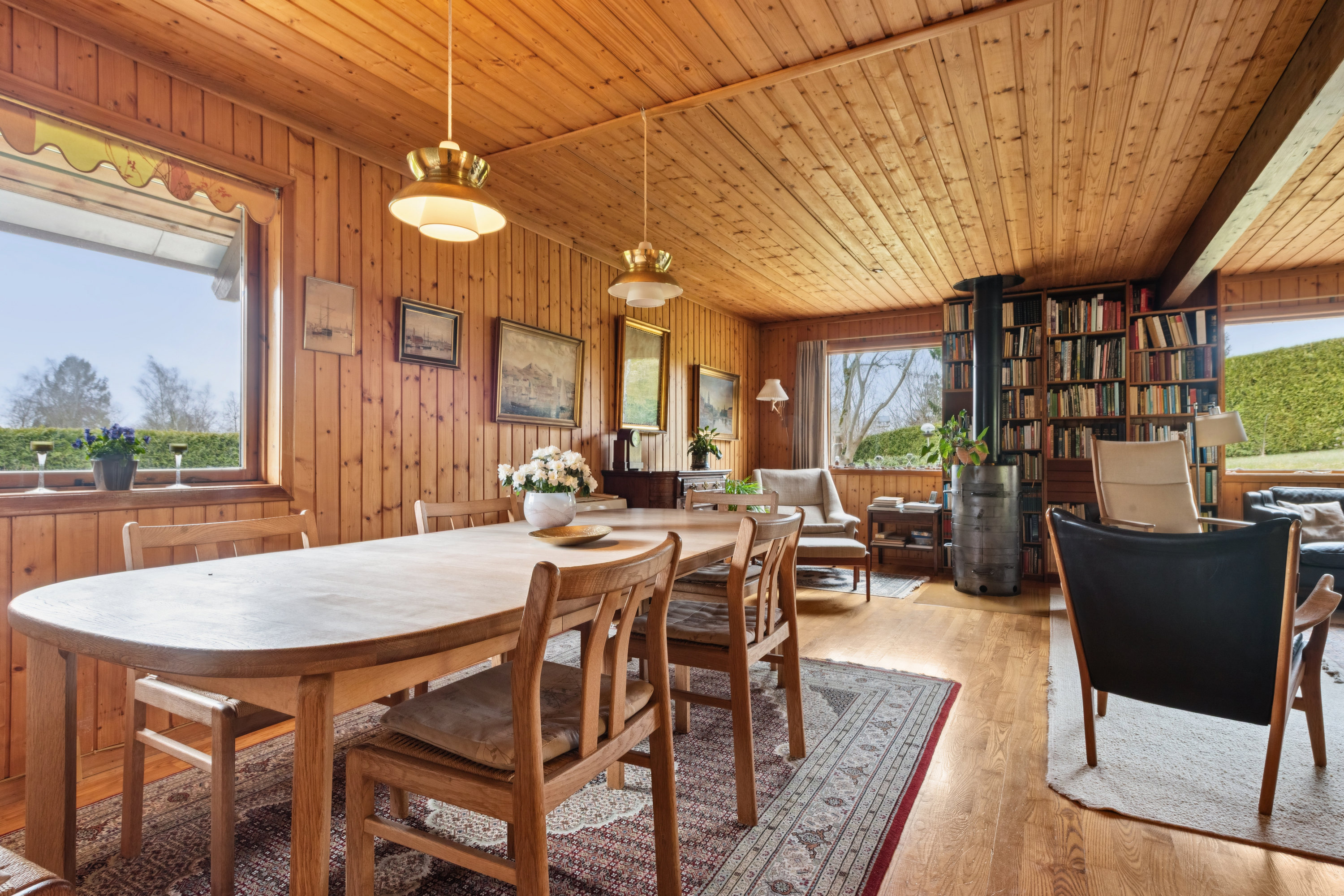 Fremhævet stue billede i fuldskærmstilstand. Billede af Værebrovej 188, 2880 Bagsværd