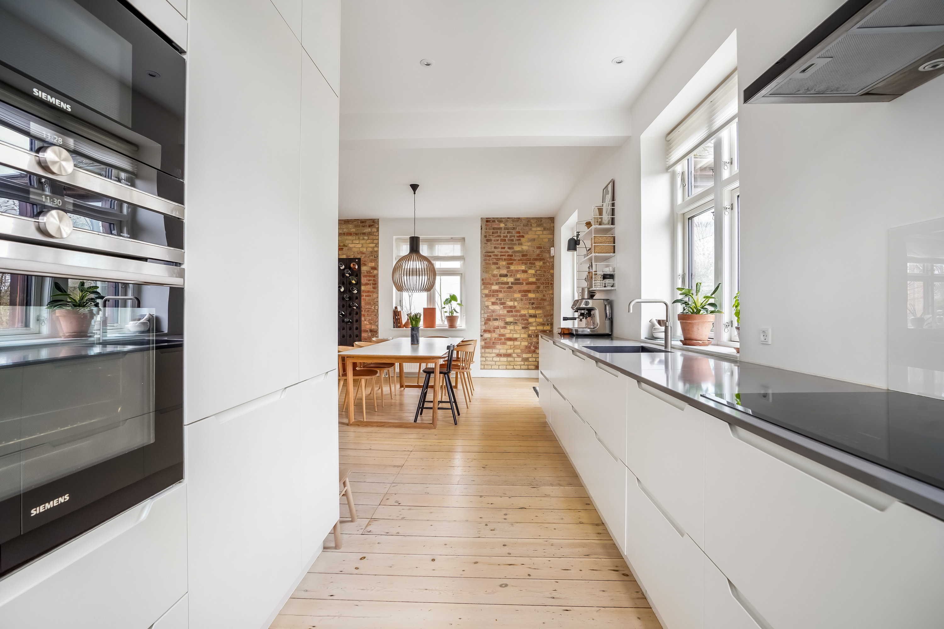 Fremhævet køkken billede i fuldskærmstilstand. Billede af Krügersvej 5, 5000 Odense C