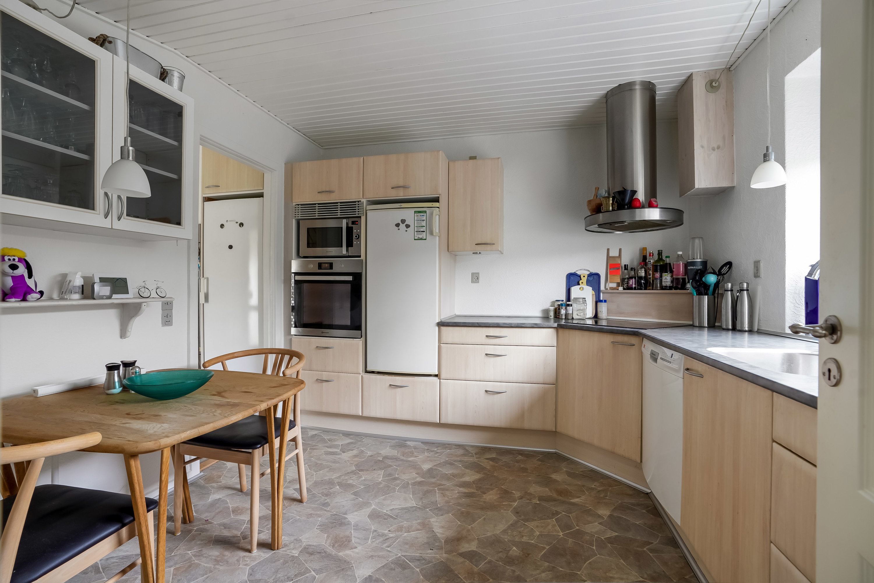 Fremhævet køkken billede i fuldskærmstilstand. Billede af Toften 157, 5330 Munkebo