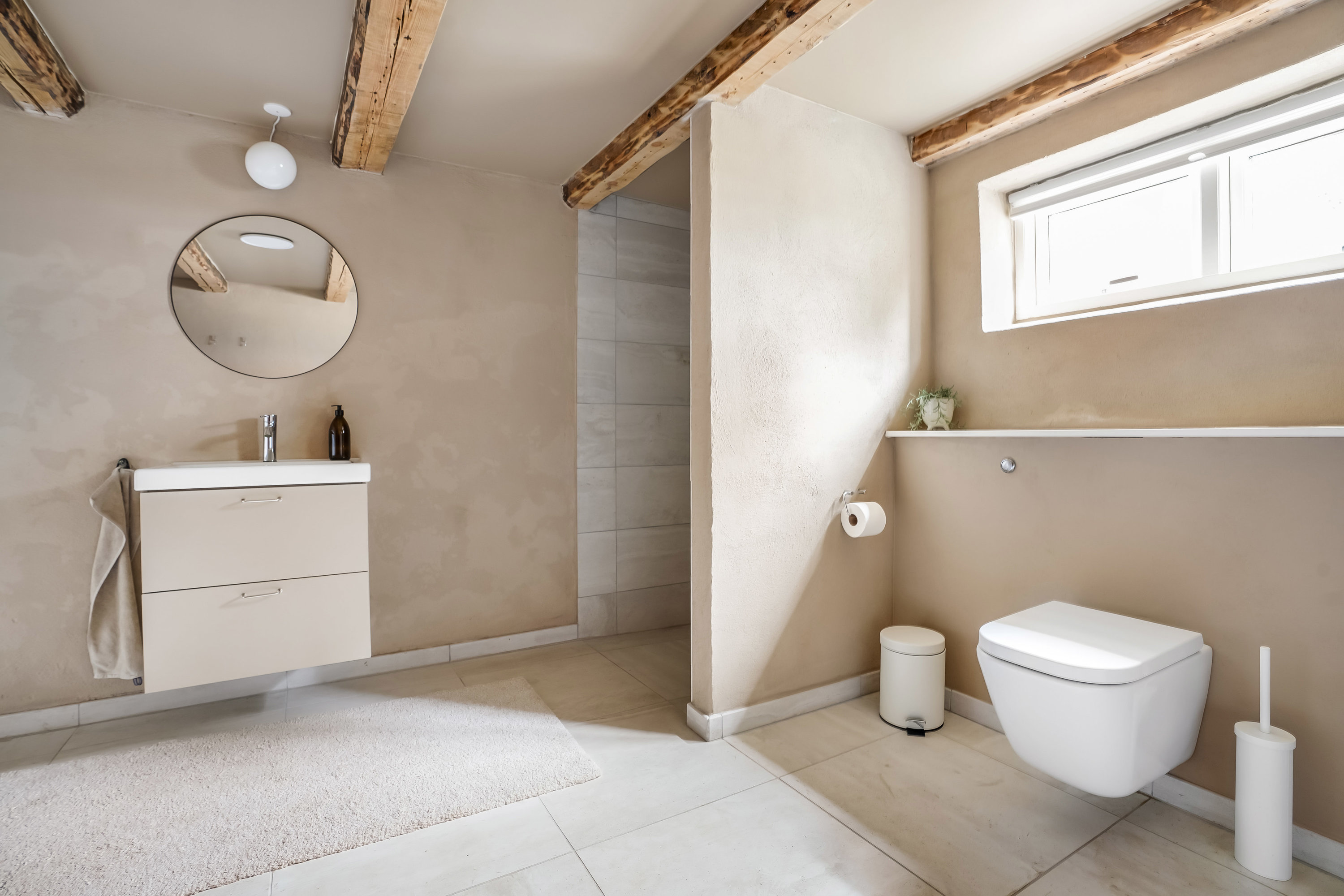 Fremhævet badeværelse billede i fuldskærmstilstand. Billede af Krügersvej 5, 5000 Odense C