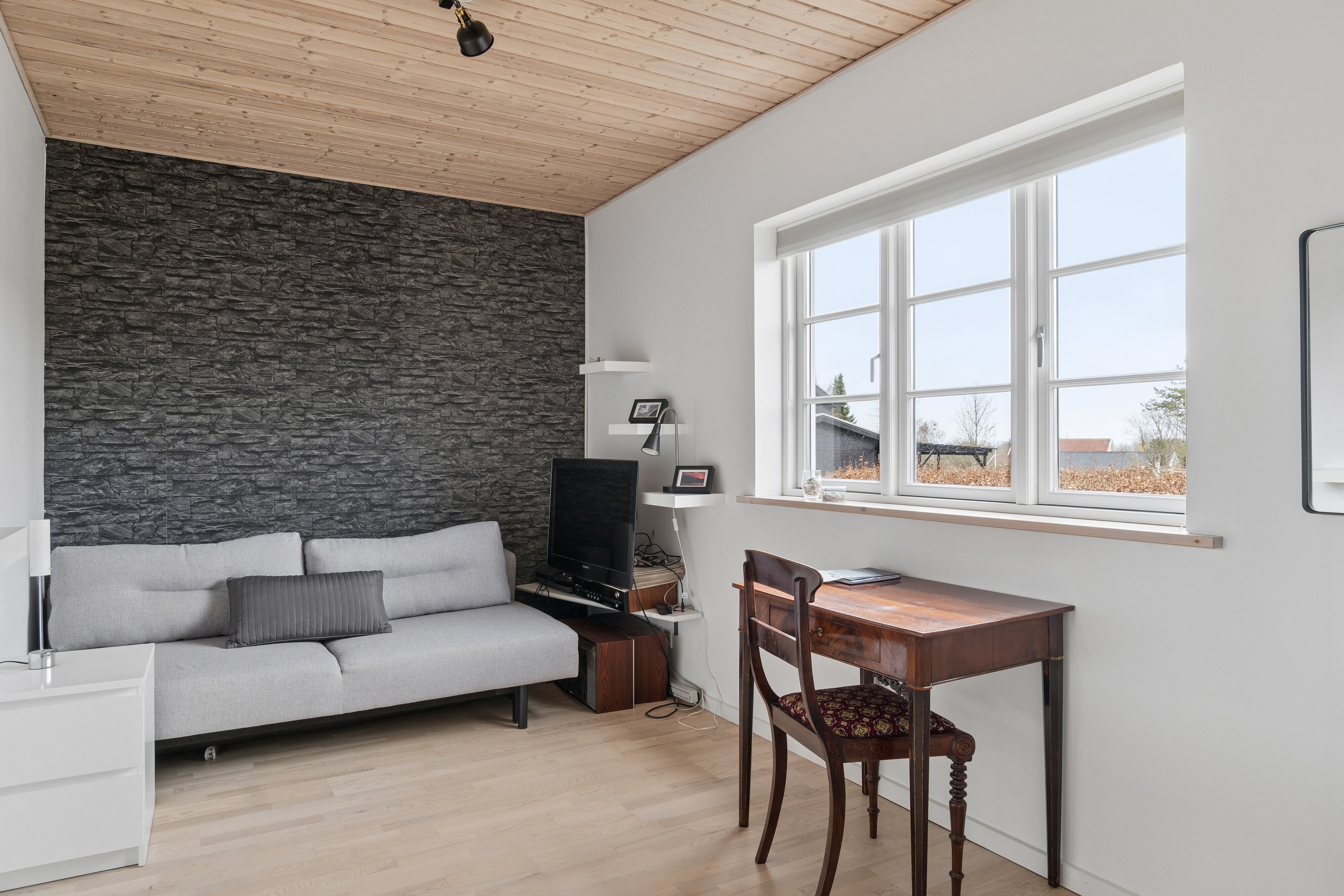 Fremhævet arbejdsværelse billede i fuldskærmstilstand. Billede af Egernvænget 17, Brøderup, 4733 Tappernøje