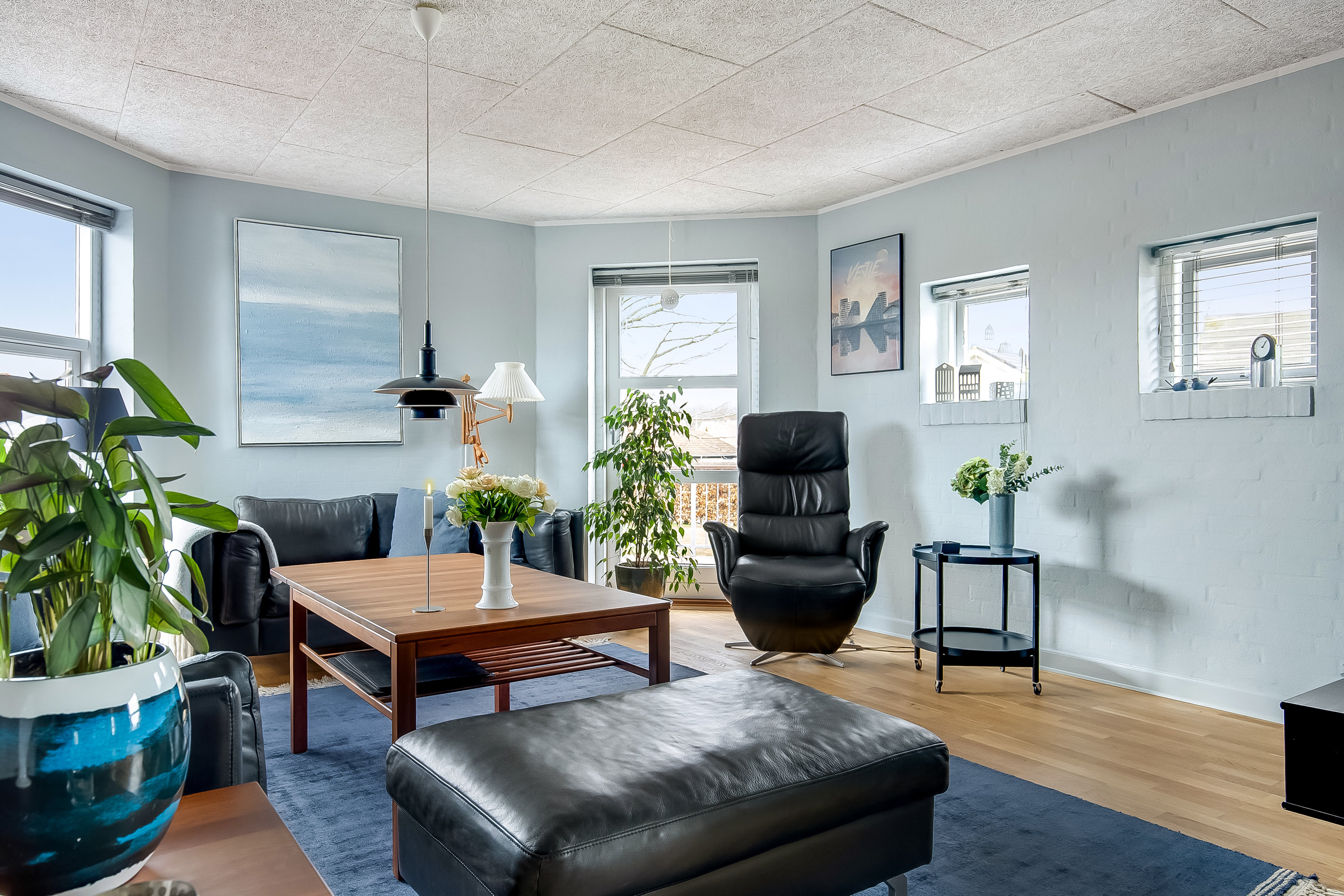 Fremhævet stue billede i fuldskærmstilstand. Billede af Buen 6, Søndermarken, 7100 Vejle