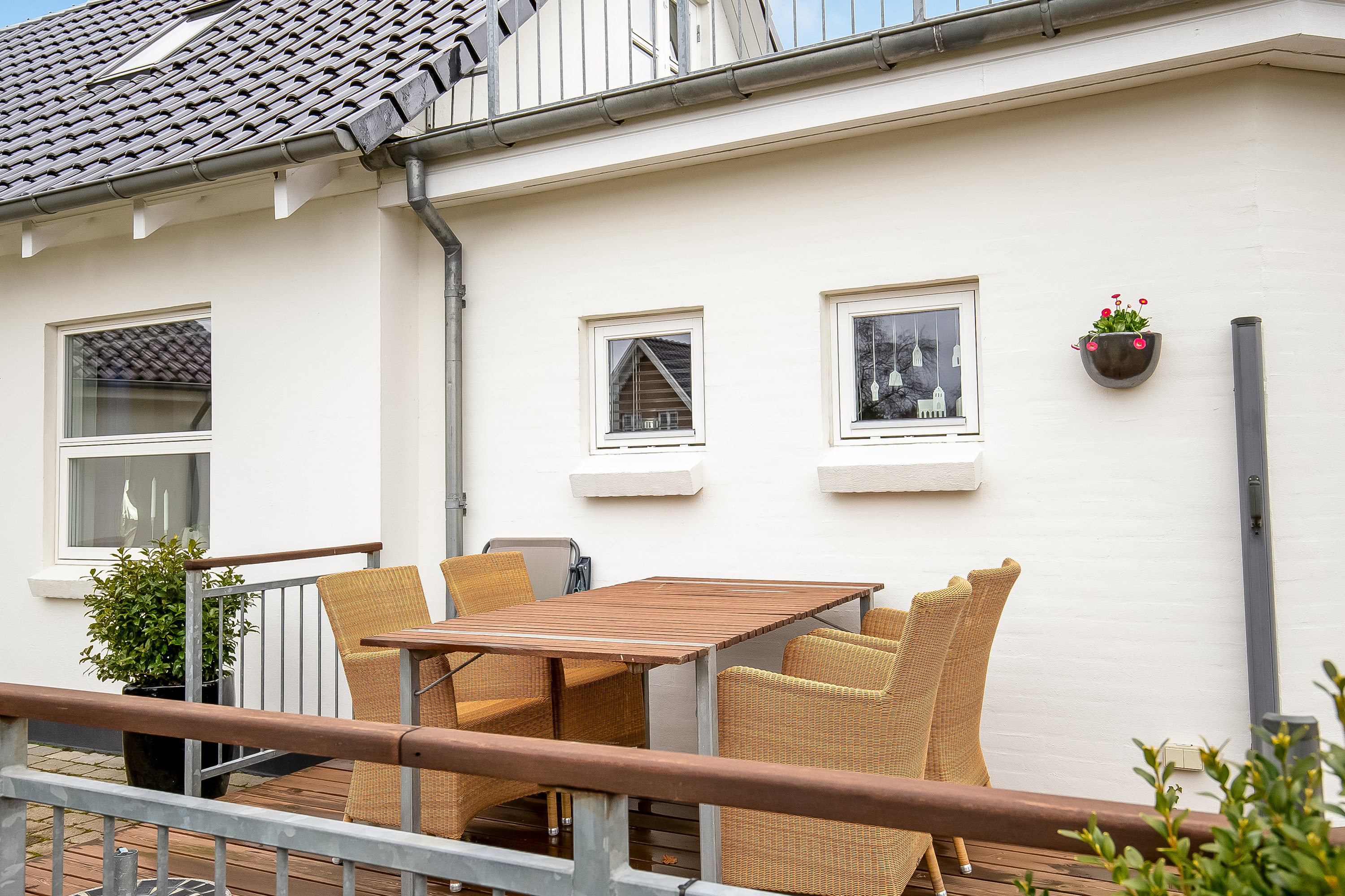 Fremhævet terrasse billede i fuldskærmstilstand. Billede af Buen 6, Søndermarken, 7100 Vejle