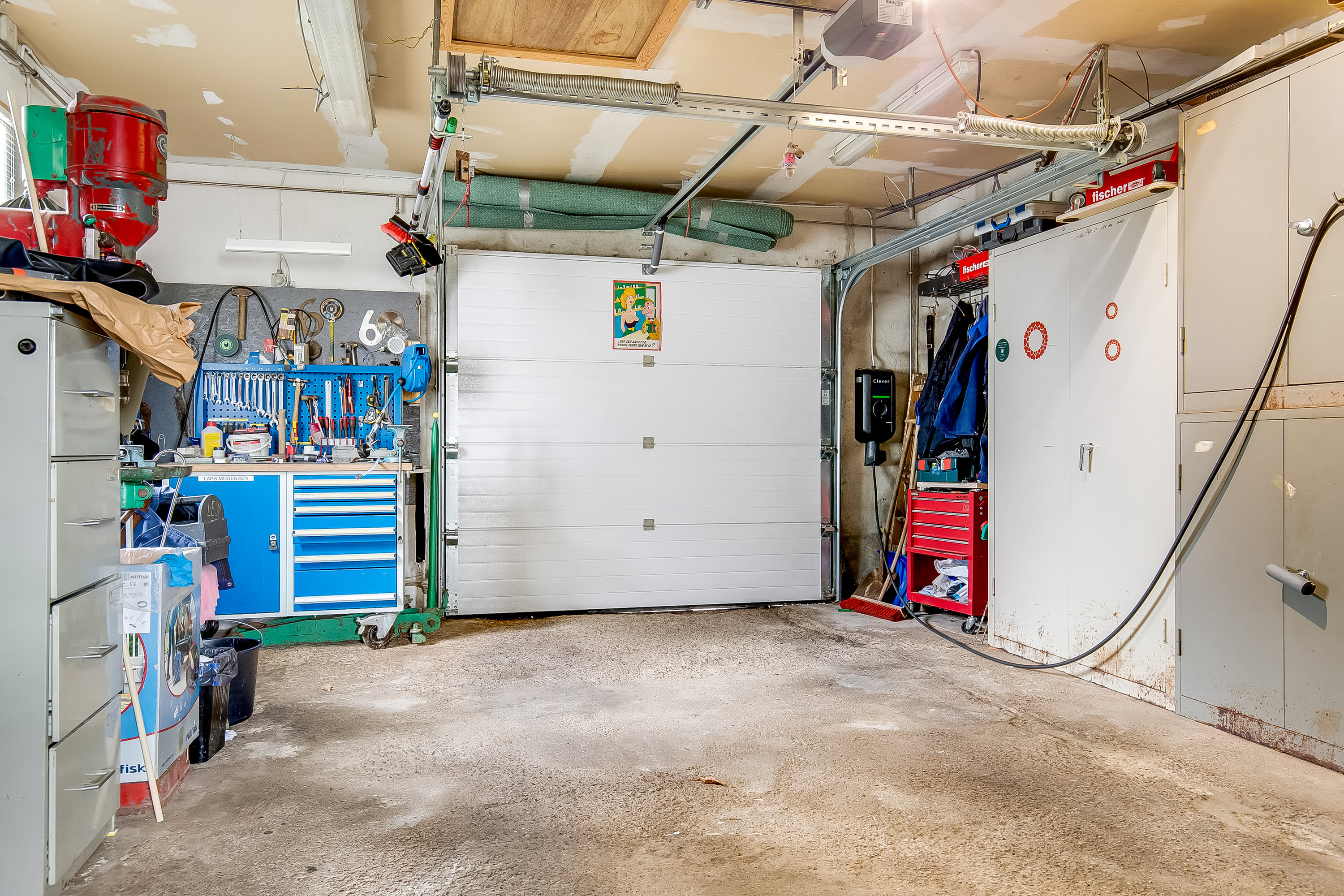 Fremhævet garage billede i fuldskærmstilstand. Billede af Buen 6, Søndermarken, 7100 Vejle