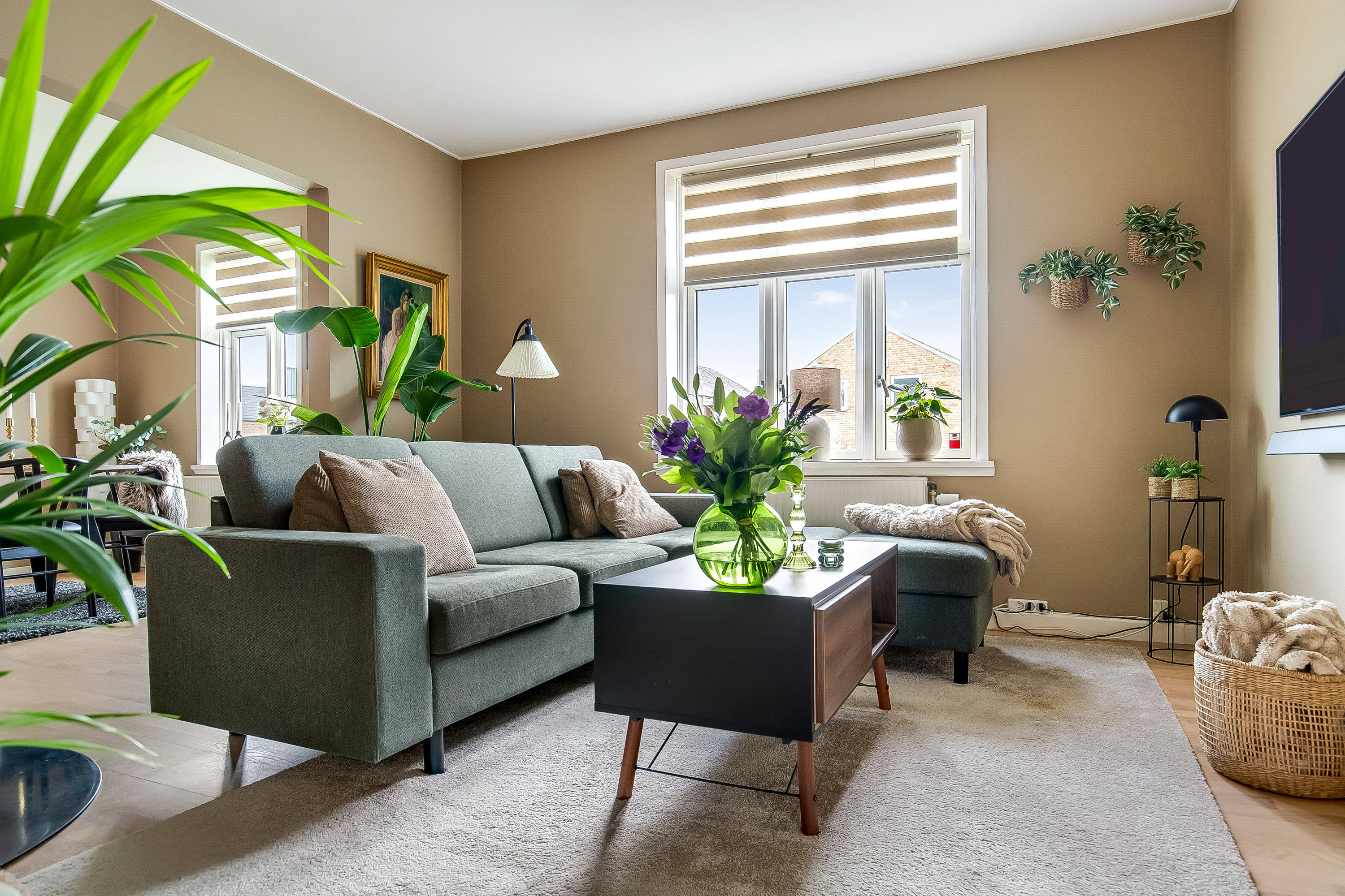 Fremhævet stue billede i fuldskærmstilstand. Billede af Magnoliavej 4, Søndermarken, 7100 Vejle