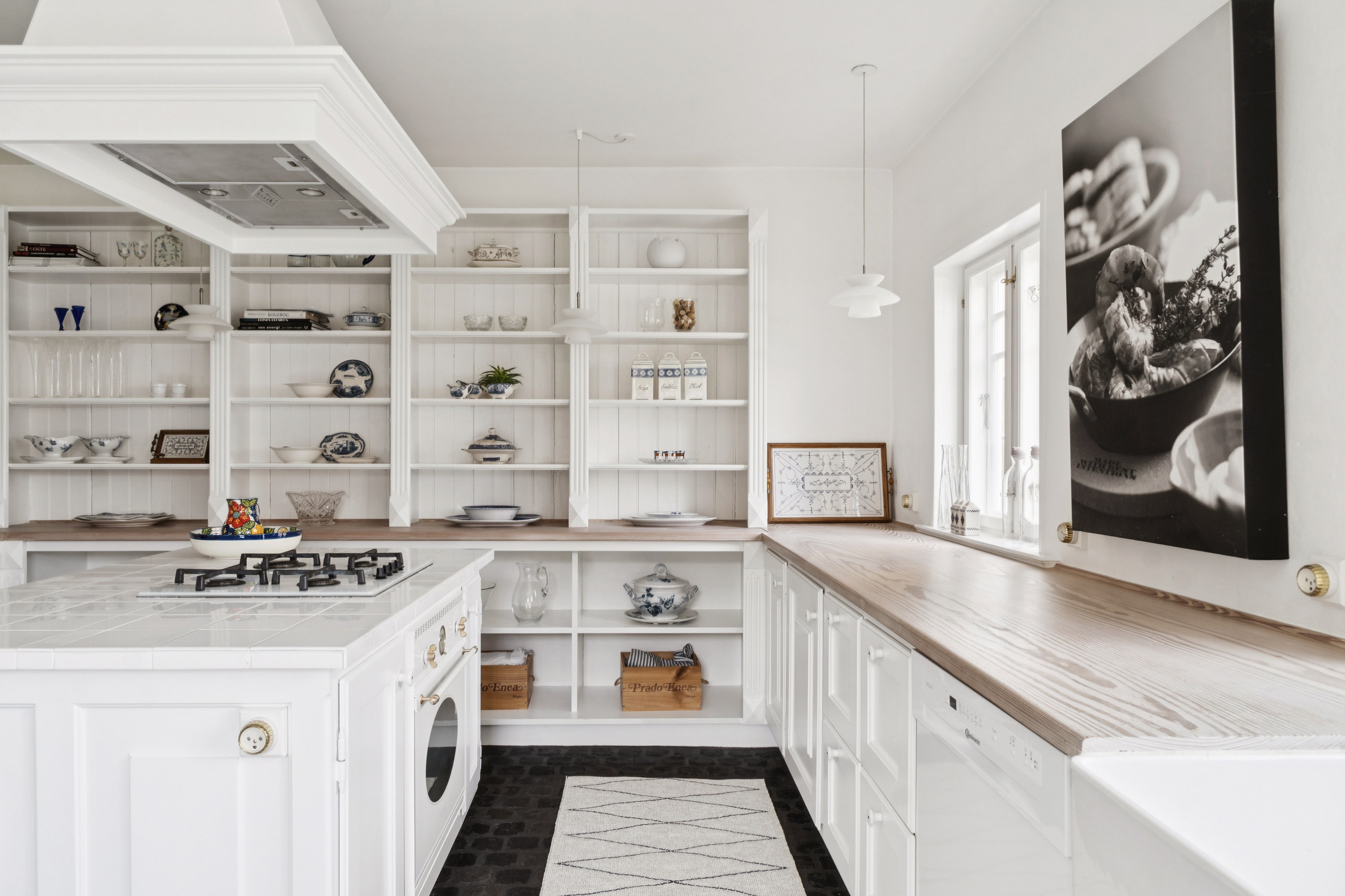 Fremhævet køkken billede i fuldskærmstilstand. Billede af Sct. Clemens Vej 30, Midtbyen, 9990 Skagen