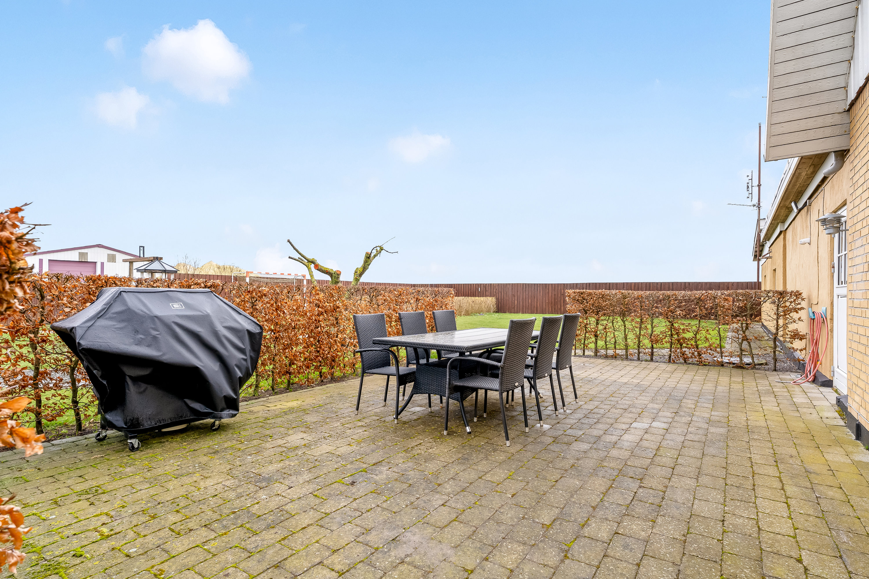 Fremhævet terrasse billede i fuldskærmstilstand. Billede af Lerbjergvej 4, 4941 Bandholm