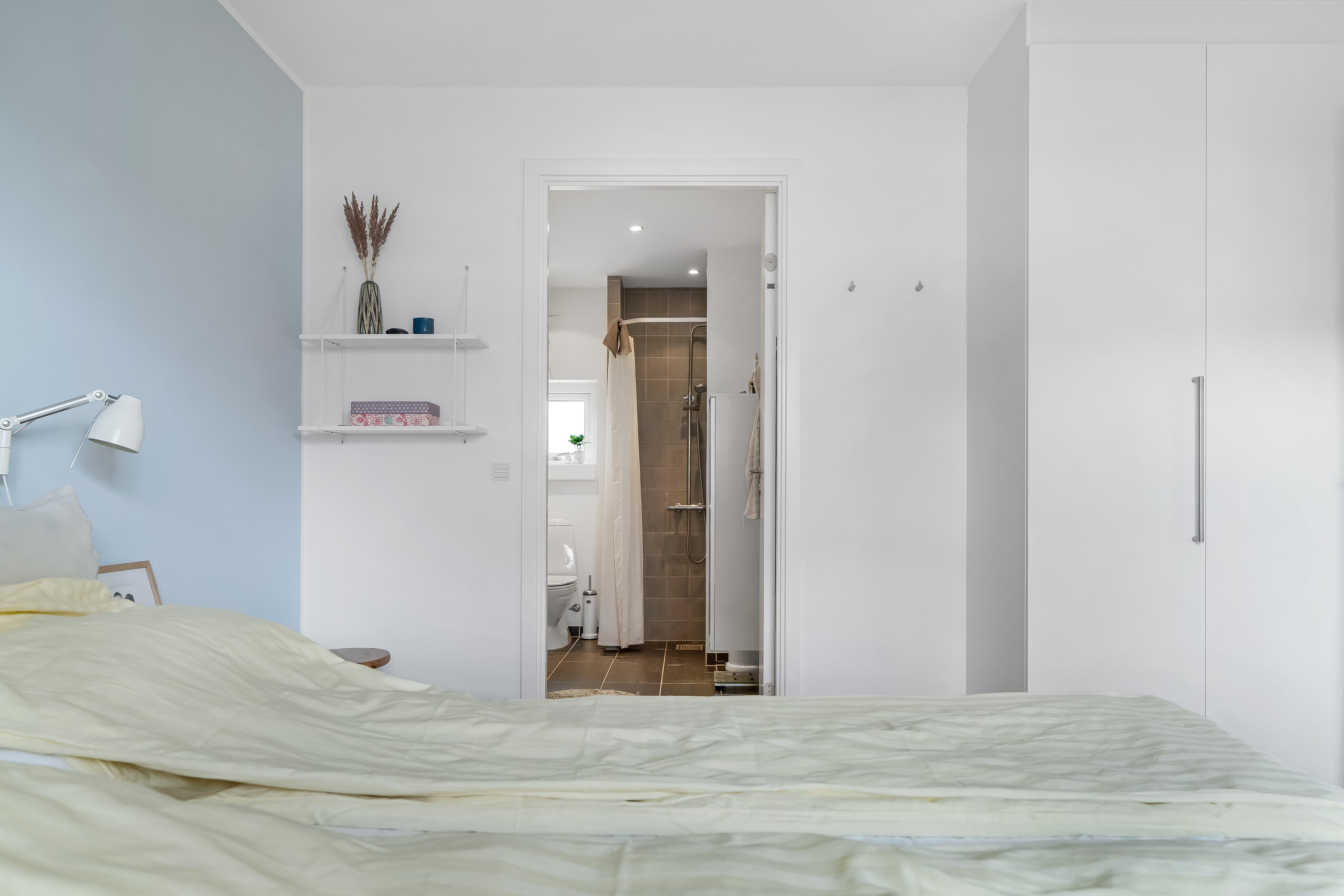 Fremhævet andet billede i fuldskærmstilstand. Billede af Axel Jarls Vej 35, 3400 Hillerød