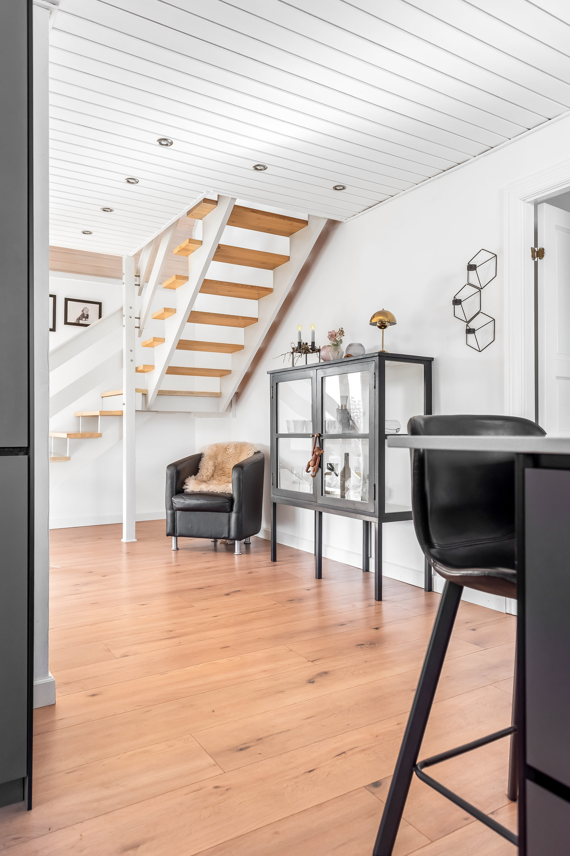 Fremhævet stue billede i fuldskærmstilstand. Billede af Stenumvej 3, Råsted, 7570 Vemb