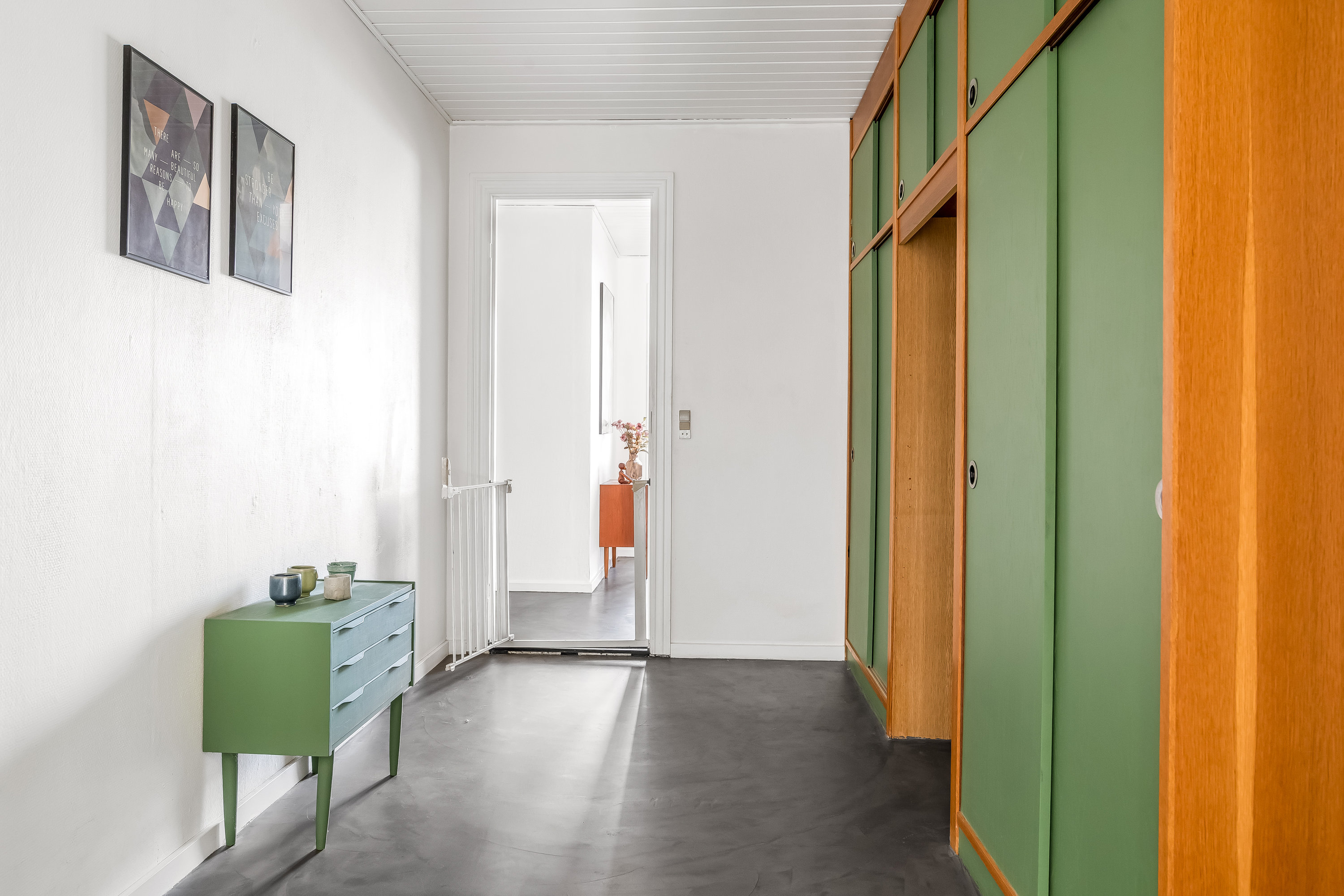 Fremhævet gang billede i fuldskærmstilstand. Billede af Stenumvej 3, Råsted, 7570 Vemb