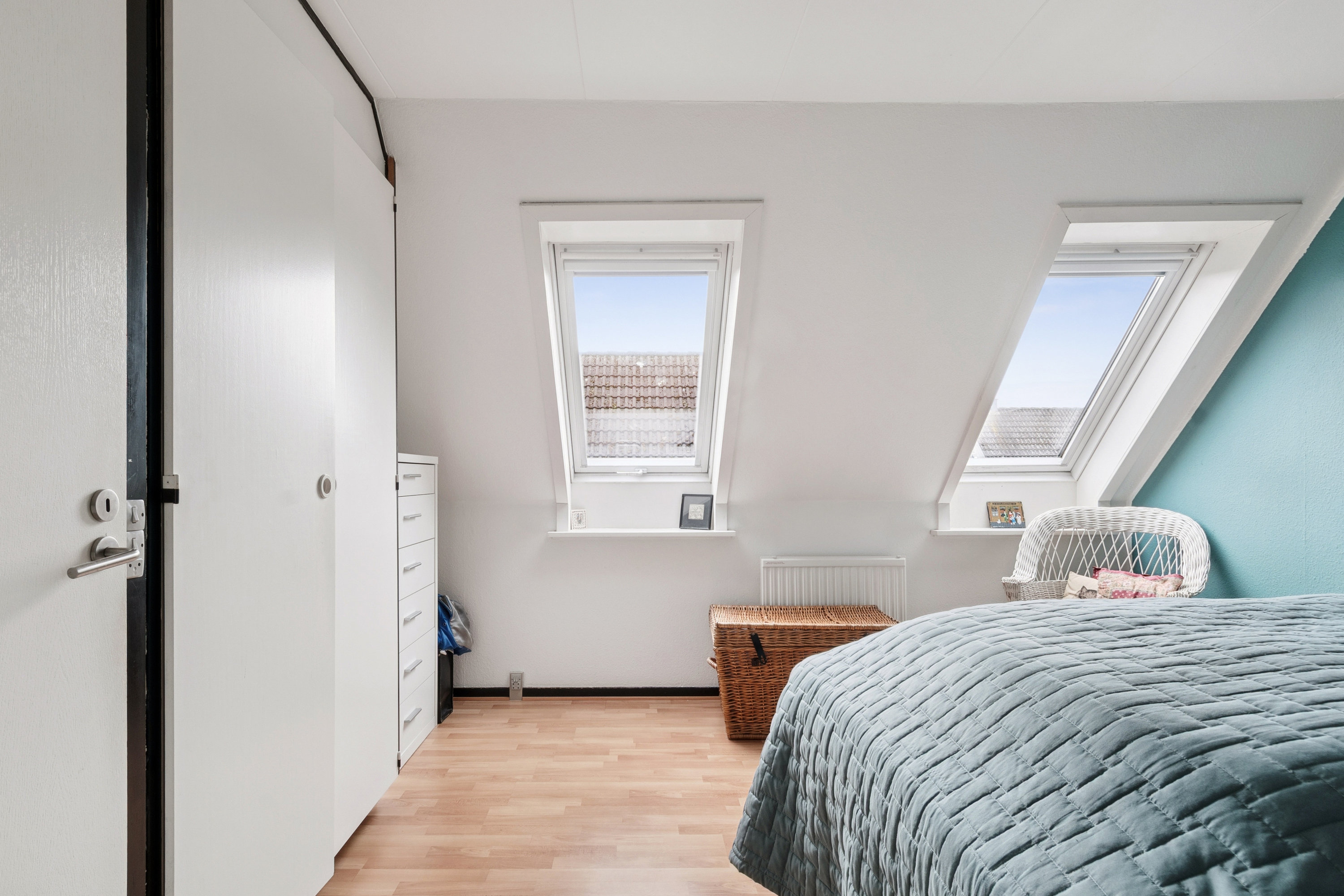 Fremhævet værelse billede i fuldskærmstilstand. Billede af Bylaugsvænget 28, 2791 Dragør