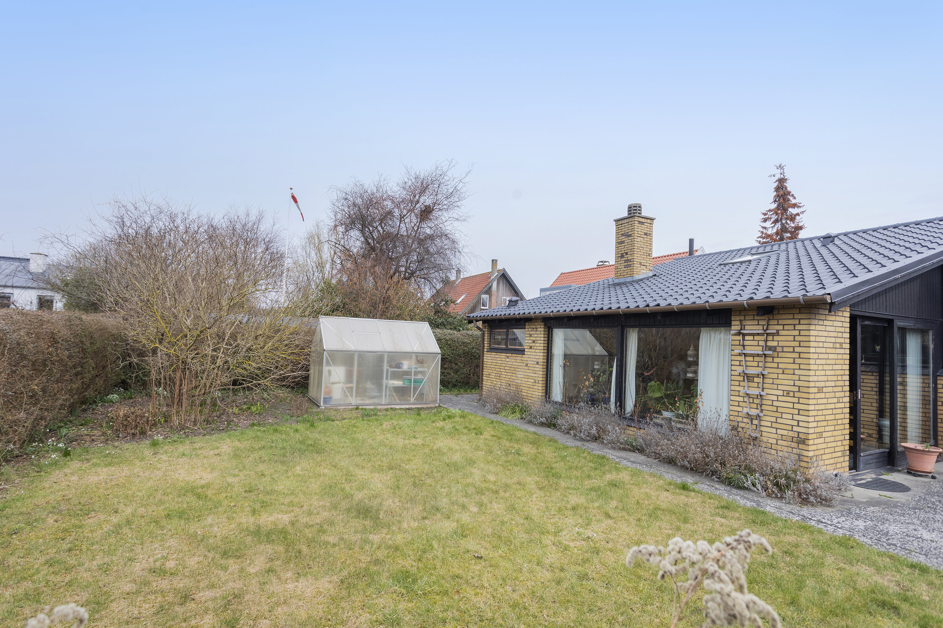 Fremhævet andet billede i fuldskærmstilstand. Billede af Flemløsevej 8, 2770 Kastrup