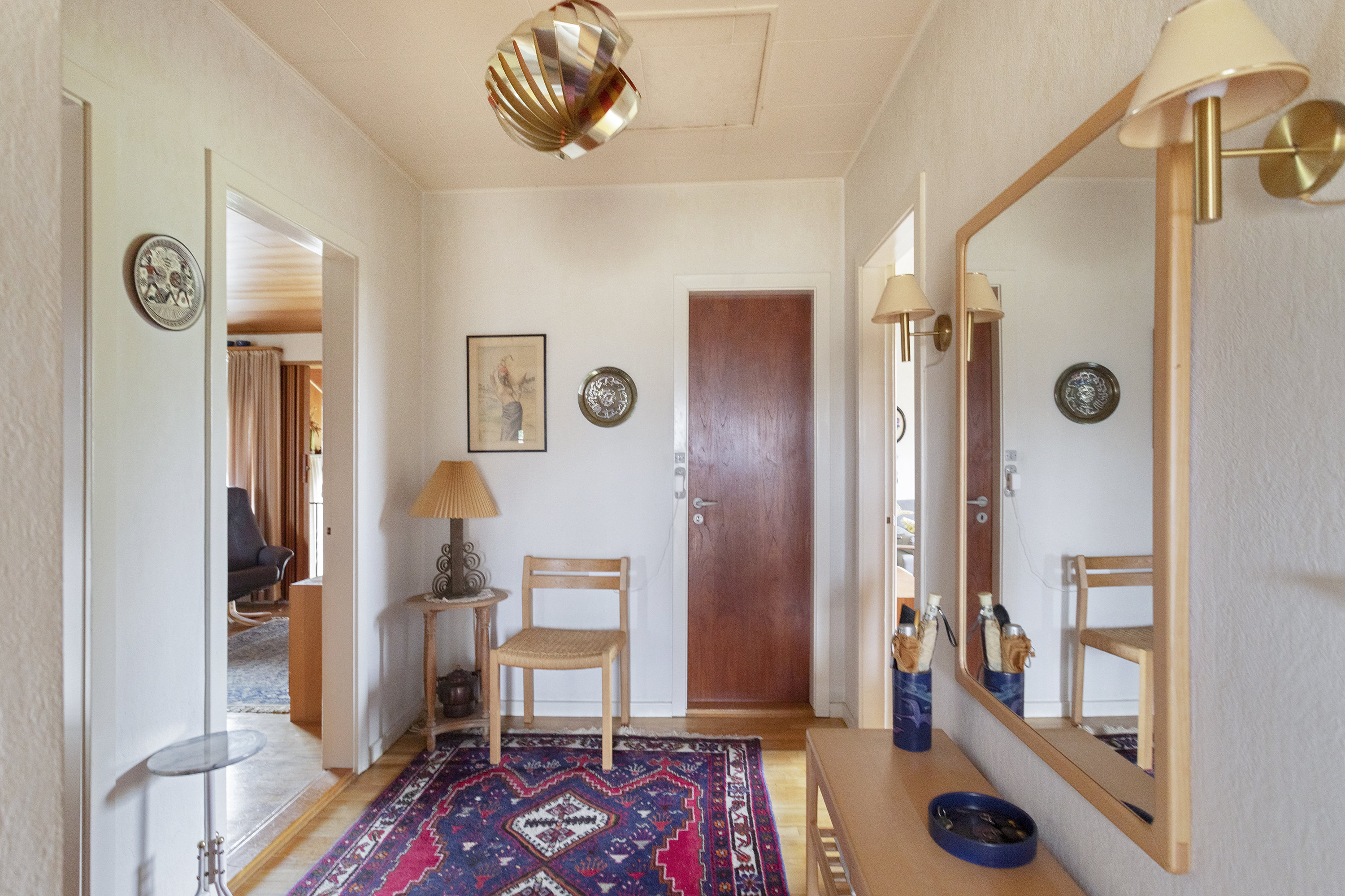 Fremhævet gang billede i fuldskærmstilstand. Billede af Flemløsevej 8, 2770 Kastrup