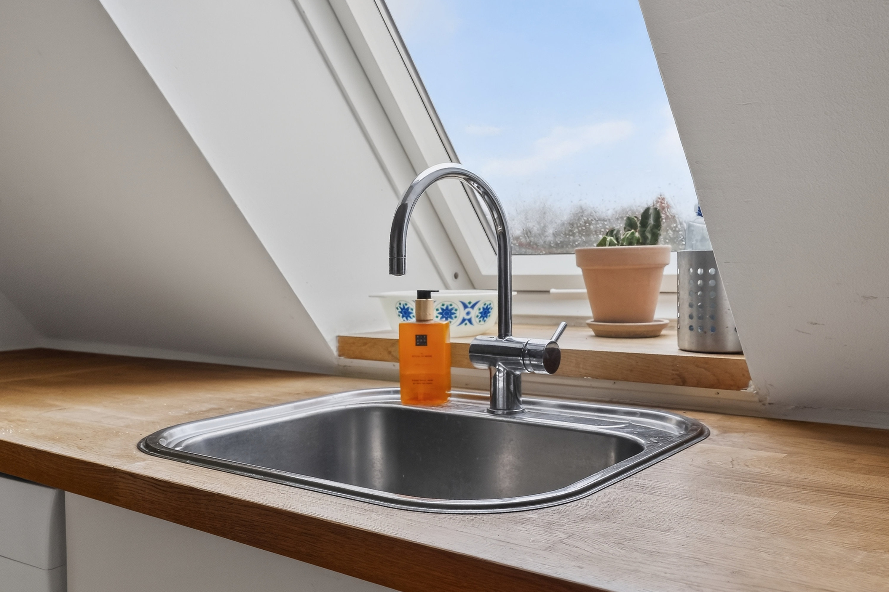 Fremhævet køkken billede i fuldskærmstilstand. Billede af Algade 12A, 2. th., 4660 Store Heddinge