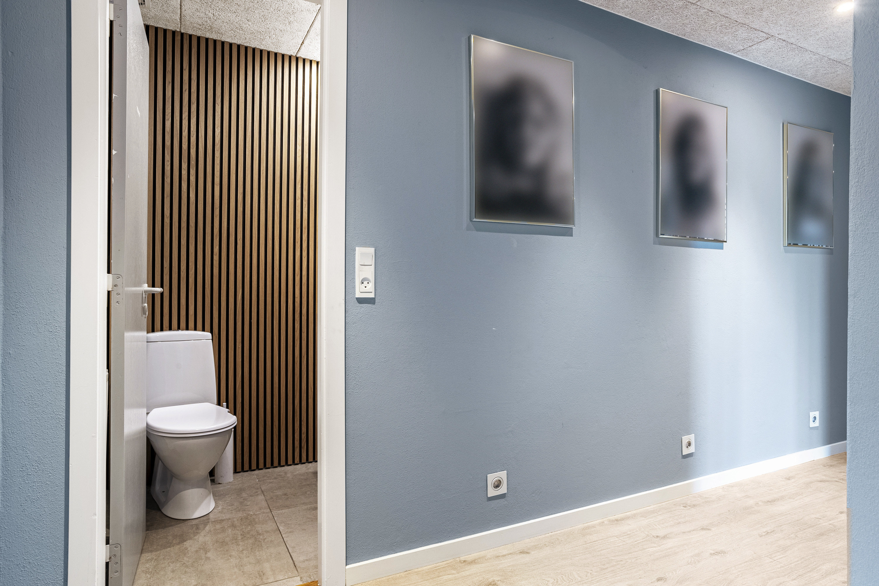 Fremhævet værelse billede i fuldskærmstilstand. Billede af Øster Alle 71, 6600 Vejen