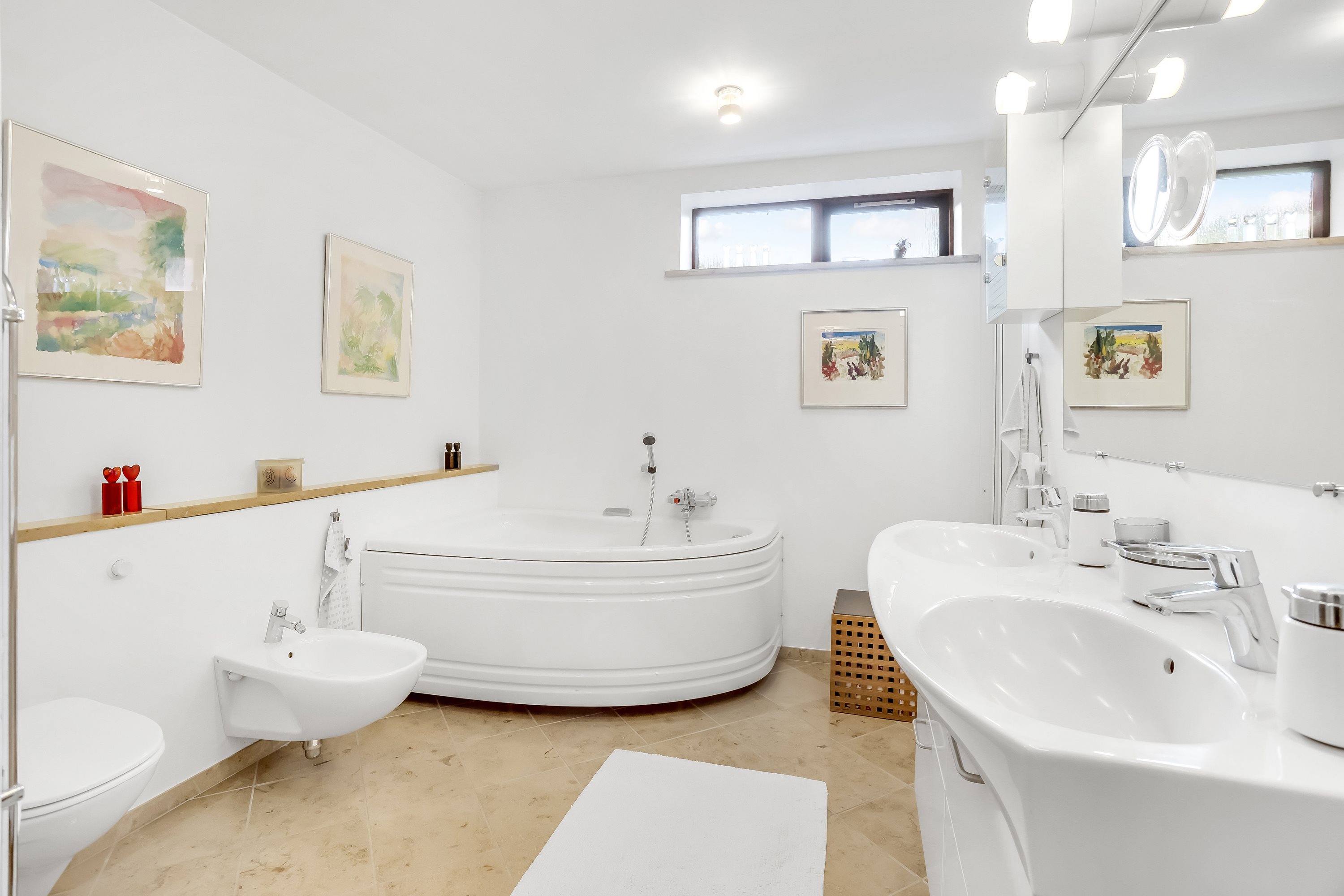 Fremhævet badeværelse billede i fuldskærmstilstand. Billede af Nørresøvej 9B, 8800 Viborg